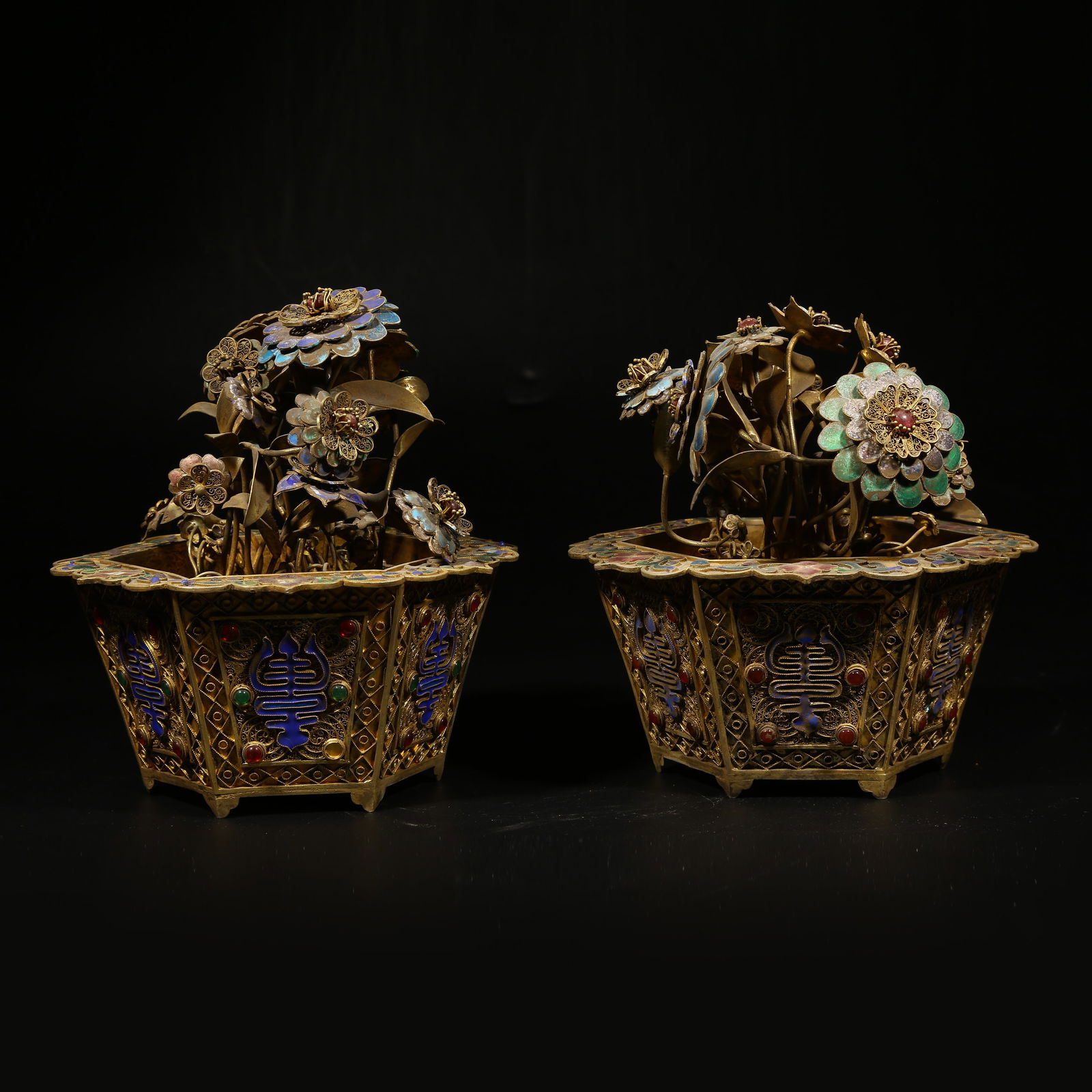 A GILDED SILVER FILIGREE CLOISONNÉ BONSAI ORNAMENT SET: Gilded silver filigree cloisonné bonsai ornament set