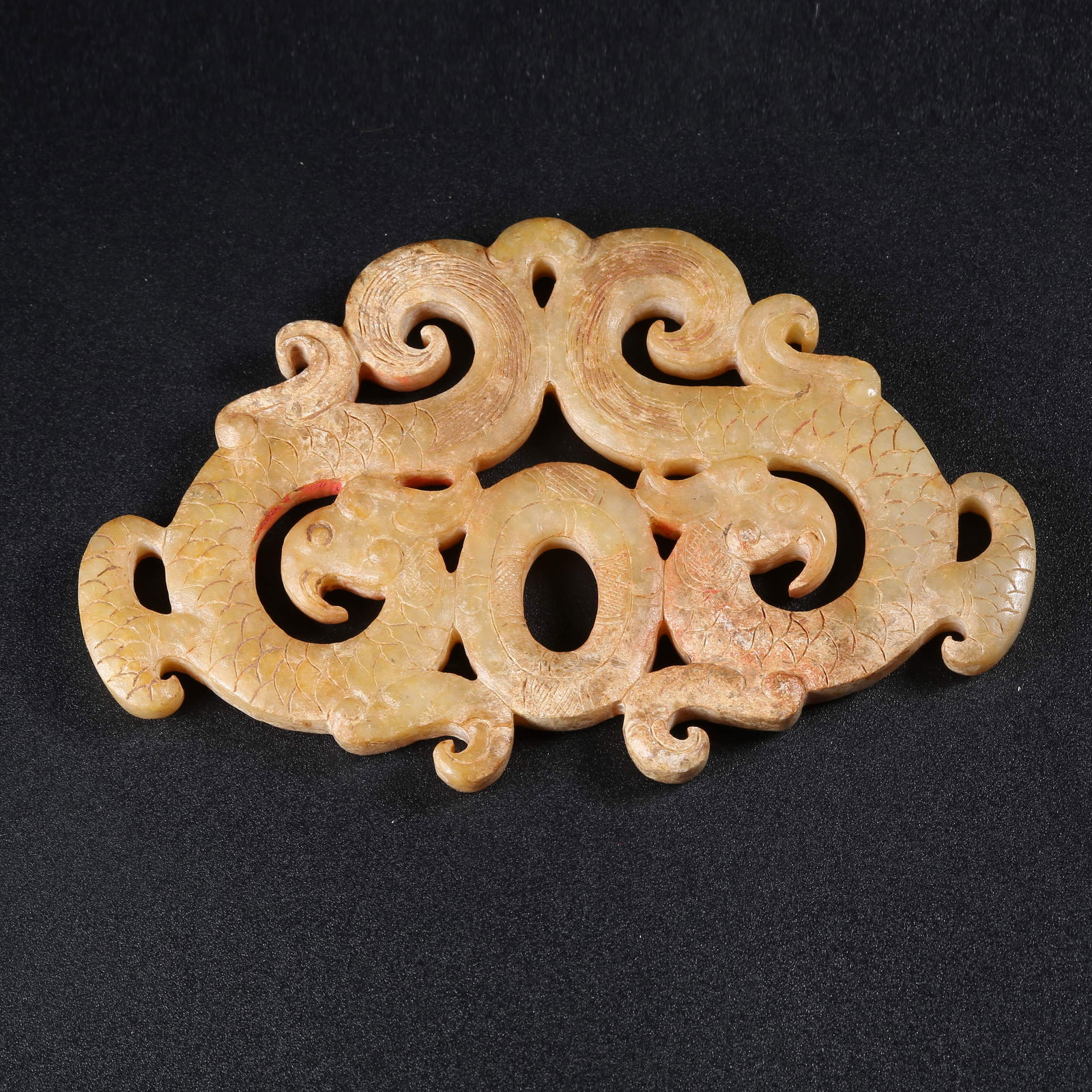 A MEDIEVAL JADE DOUBLE DRAGON PENDANT: Medieval Jade Double Dragon Pendant