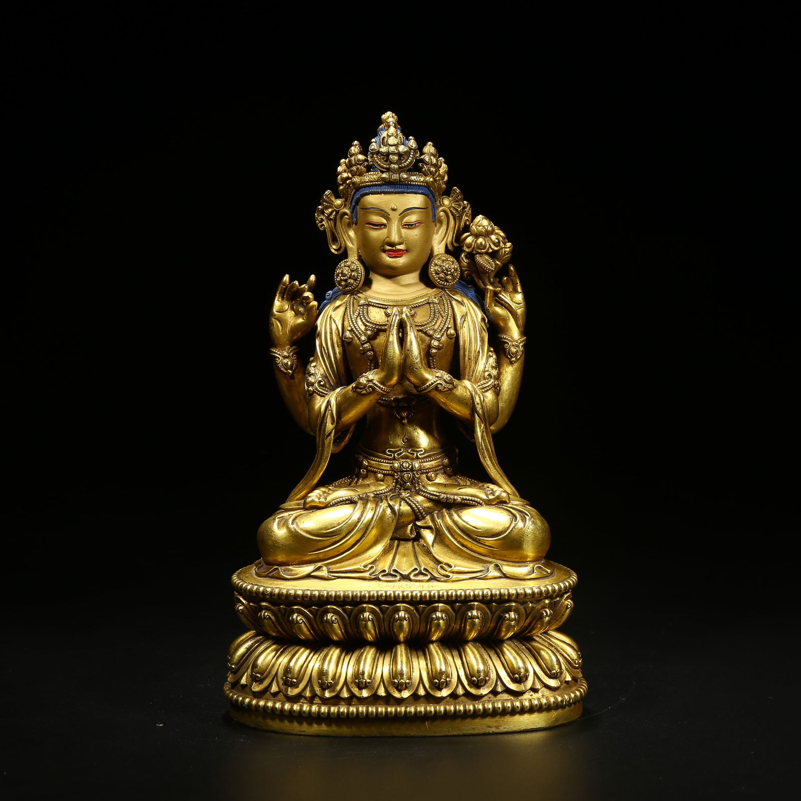 A GILT BRONZE STATUE OF FOUR-ARMED AVALOKITESHVARA: Gilt Bronze Statue of Four-Armed Avalokiteshvara