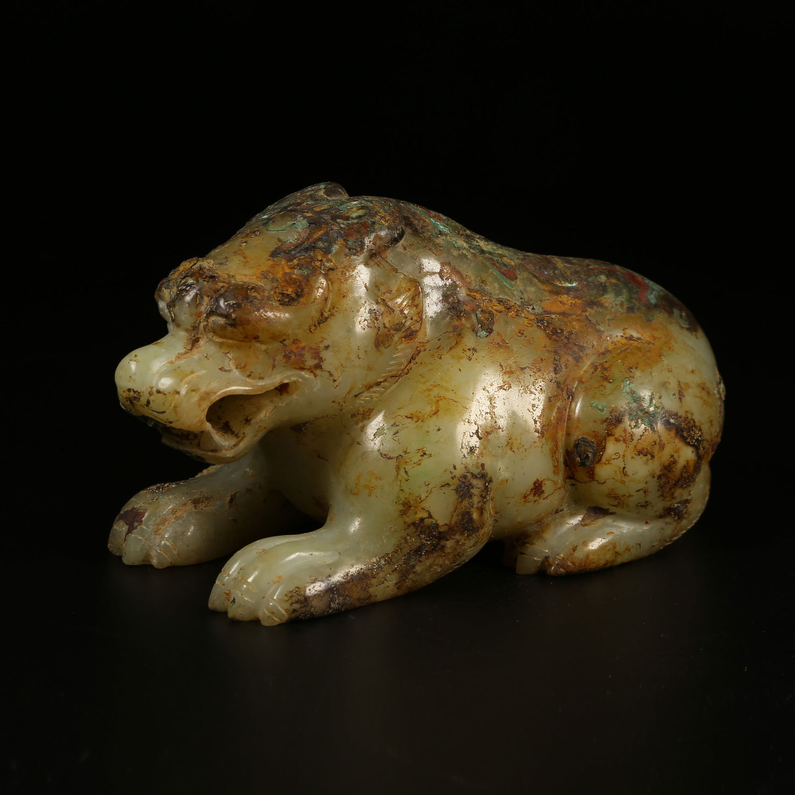 A ARCHAIC JADE AUSPICIOUS BEAST ORNAMENT (1 of 8)