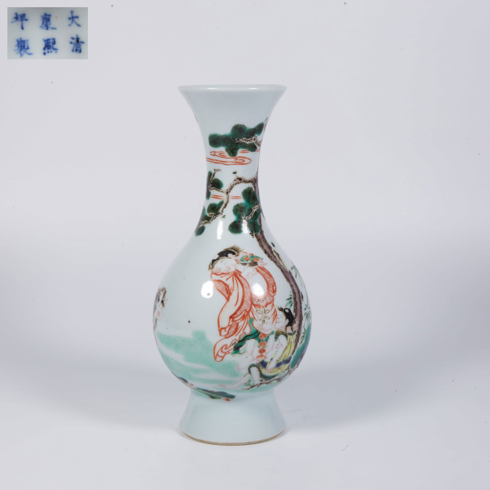A WUCAI YUHUCHUN VASE WITH "LIU HAI PLAYING WITH THE GOLDEN TOAD" MOTIF: Wucai yuhuchun vase with "Liu Hai playing with the golden toad" motif