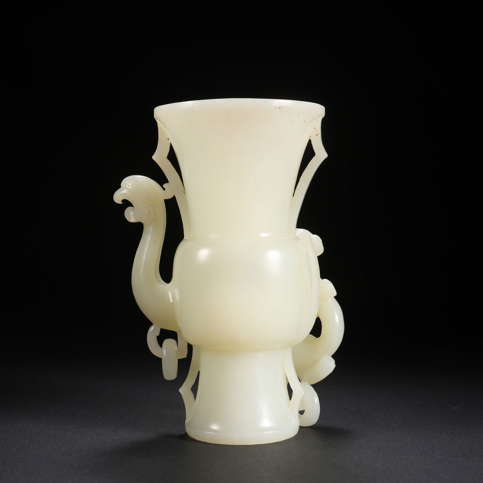 A HETIAN JADE "DRAGON AND PHOENIX AUSPICIOUS HARMONY" FLOWER VASE (1 of 9)