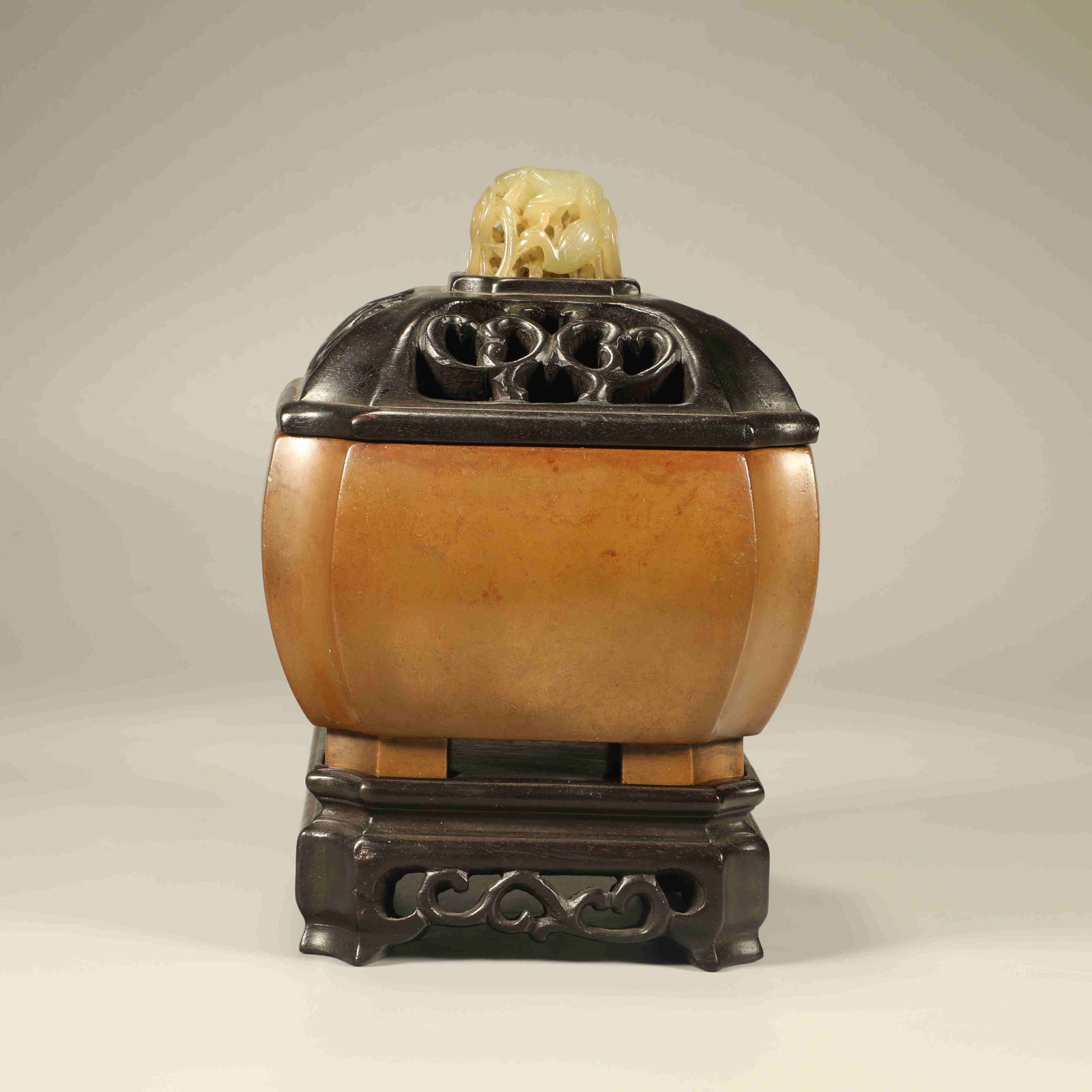 A BRONZE SQUARE INCENSE BURNER (1 of 7)