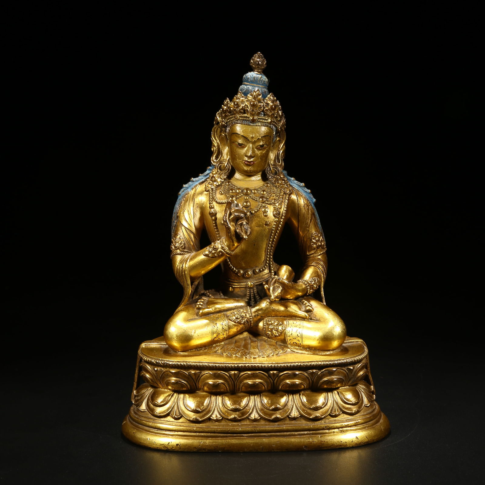 A GILT BRONZE STATUE OF VAJRASATTVA IN ZANABAZAR STYLE: Gilt Bronze Statue of Vajrasattva in Zanabazar Style