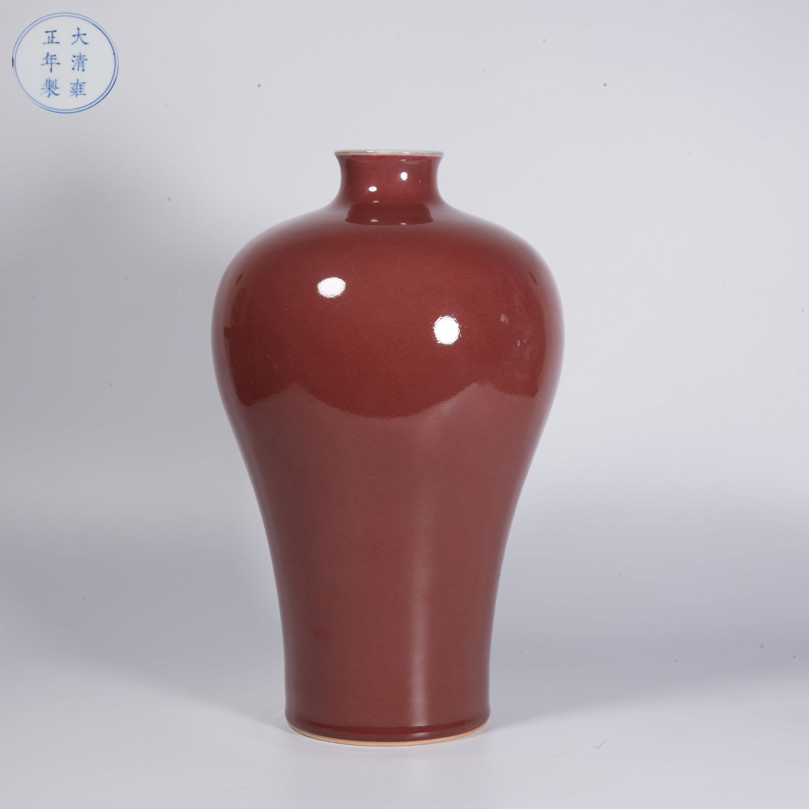 A RED-GLAZED MEIPING VASE (1 of 6)