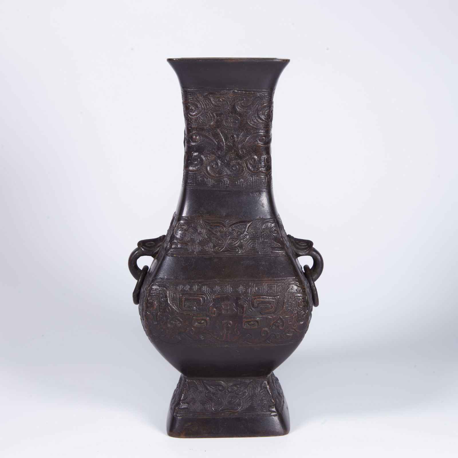 A BRONZE VASE WITH LOOSE-RING TWIN HANDLES (1 of 13)