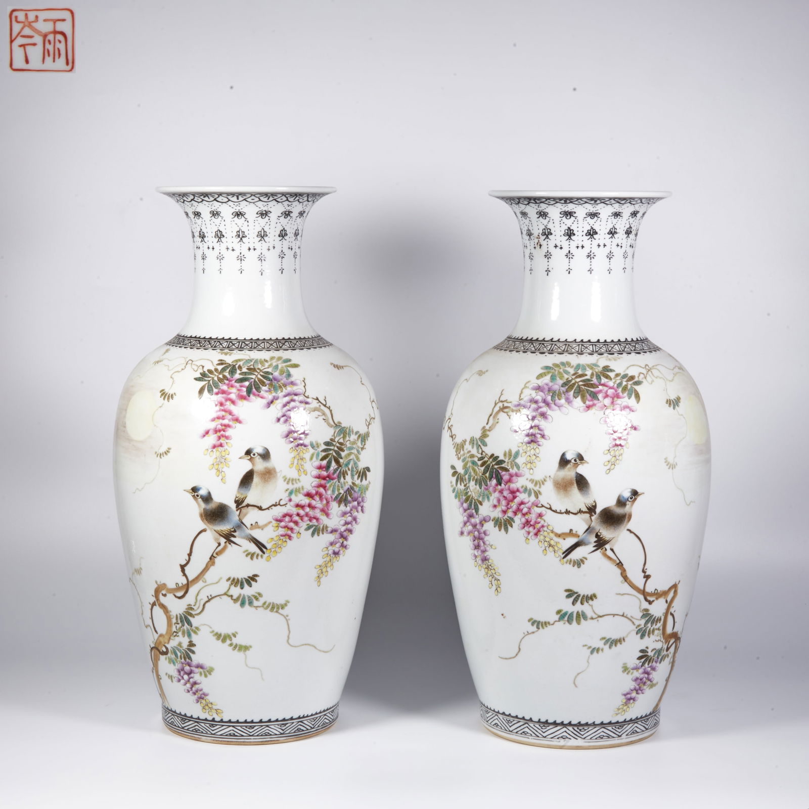 A SET OF FAMILLE-ROSE VASES WITH "WEALTH AND LONG LIFE" (WHITE-HEADED BIRDS) DECORATION (1 of 10)