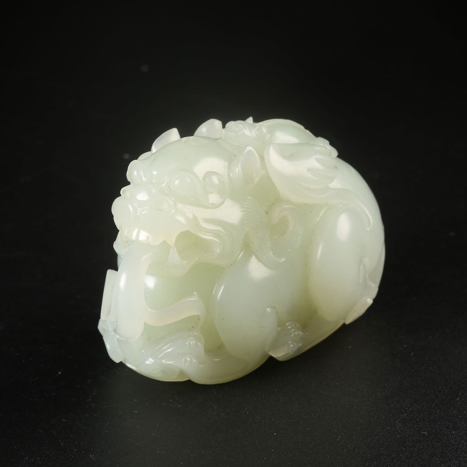 A HETIAN JADE PENDANT WITH DOUBLE BLESSING MOTIF (1 of 8)