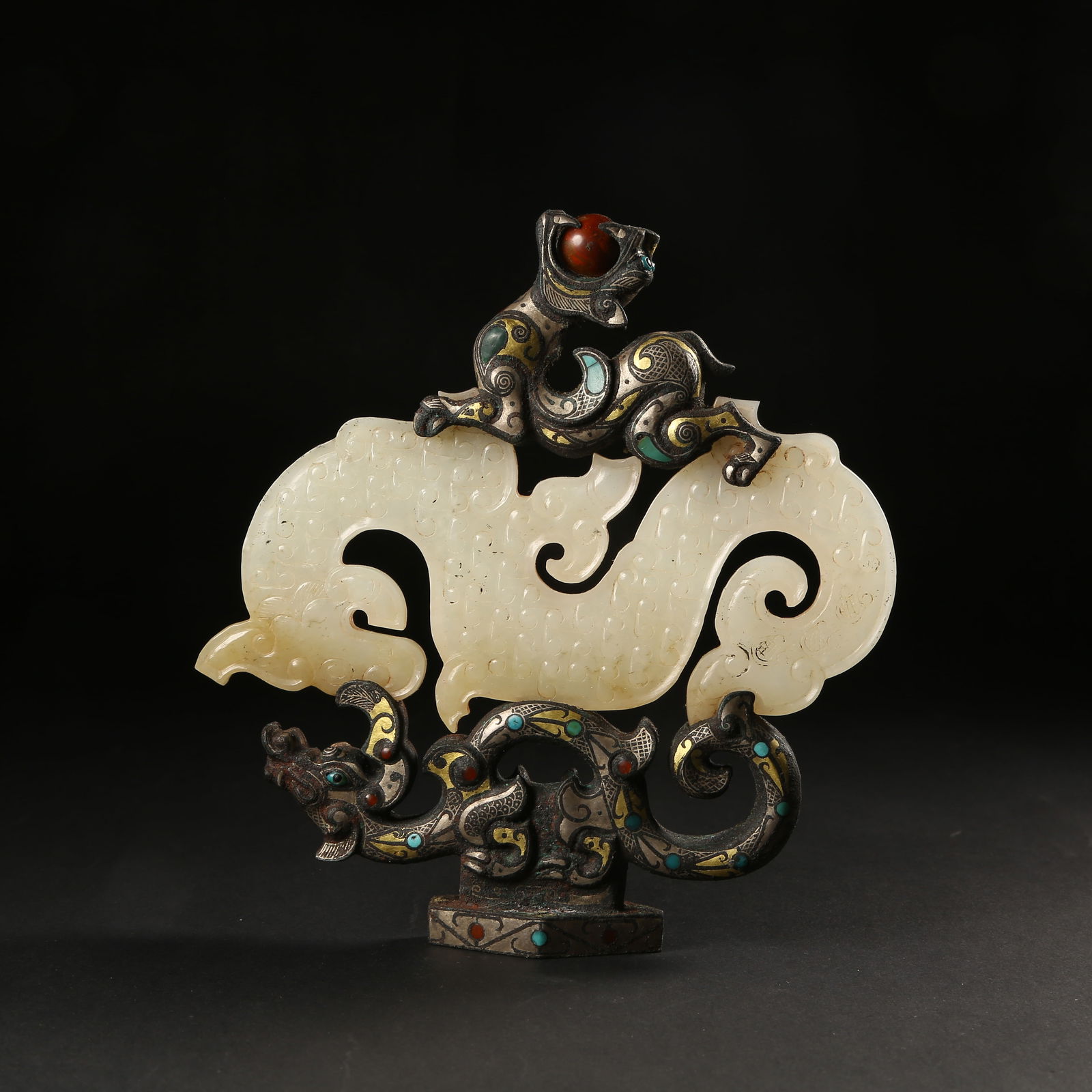 A BRONZE DRAGON-FORM OBJECT WITH GOLD-AND-SILVER INLAY, SET WITH PRECIOUS STONES AND JADE (1 of 10)