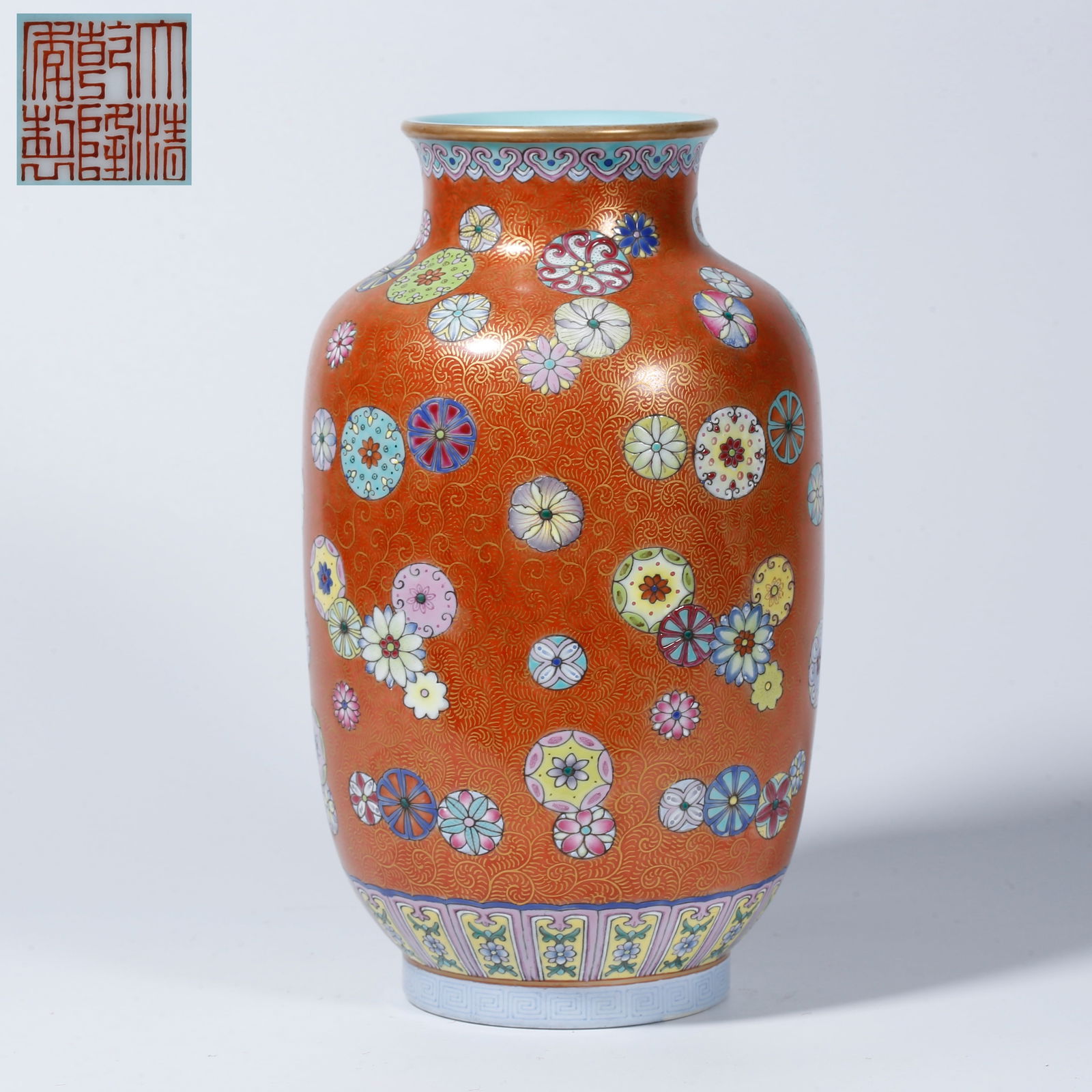 A ENAMEL-DECORATED VASE WITH SKIN BALL DESIGN: Enamel-Decorated Vase with Skin Ball Design