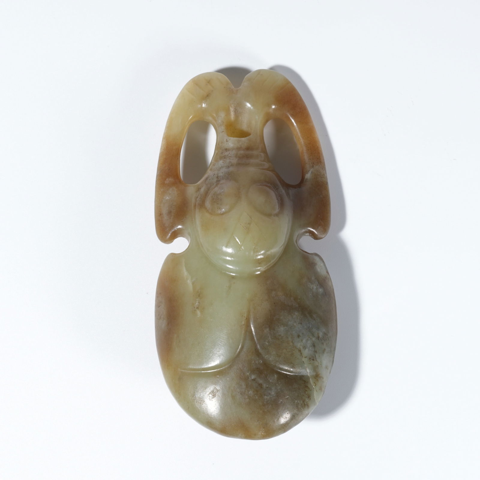 A HETIAN JADE CARVED PENDANT (1 of 10)