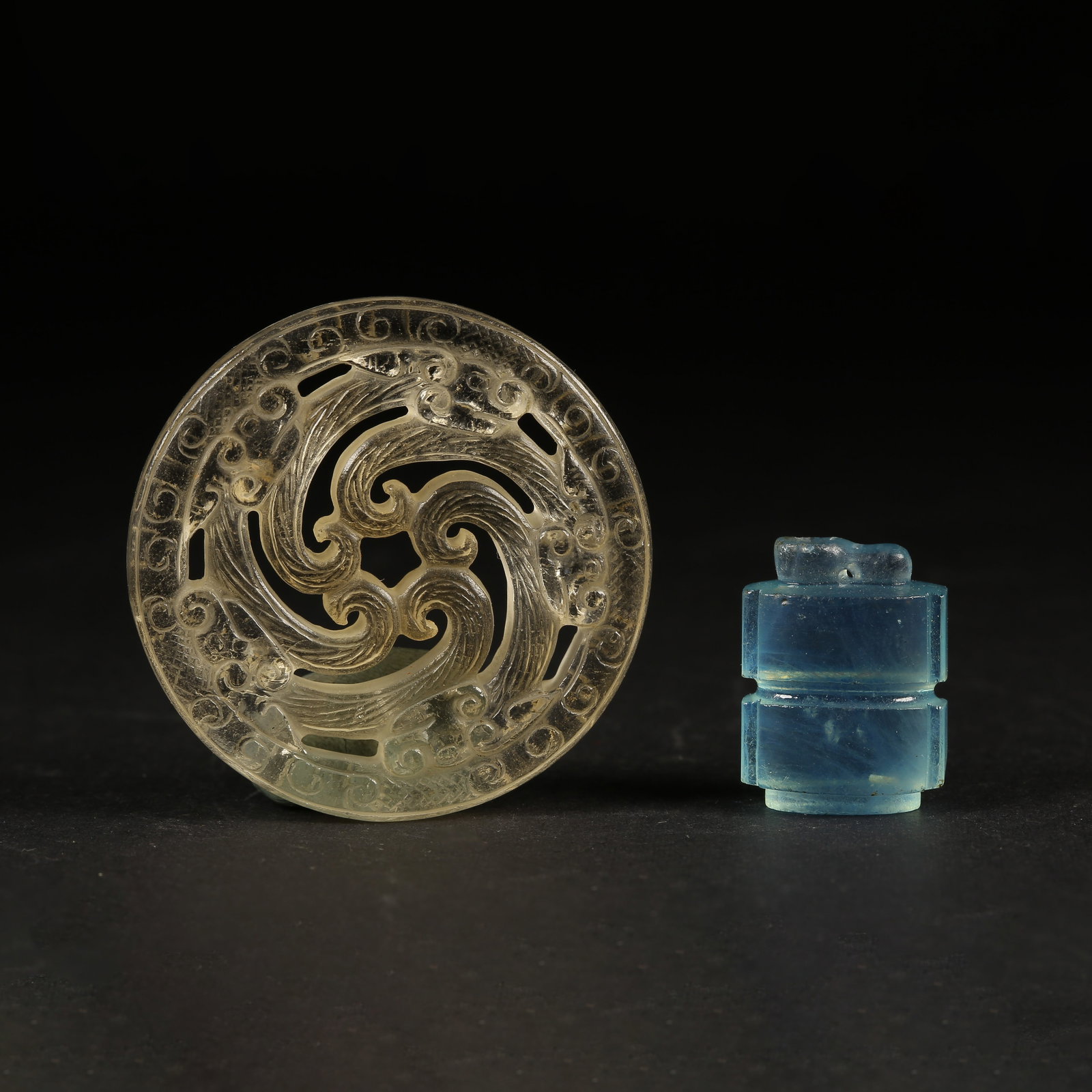 A GROUP OF CRYSTAL PENDANTS: Group of Crystal Pendants