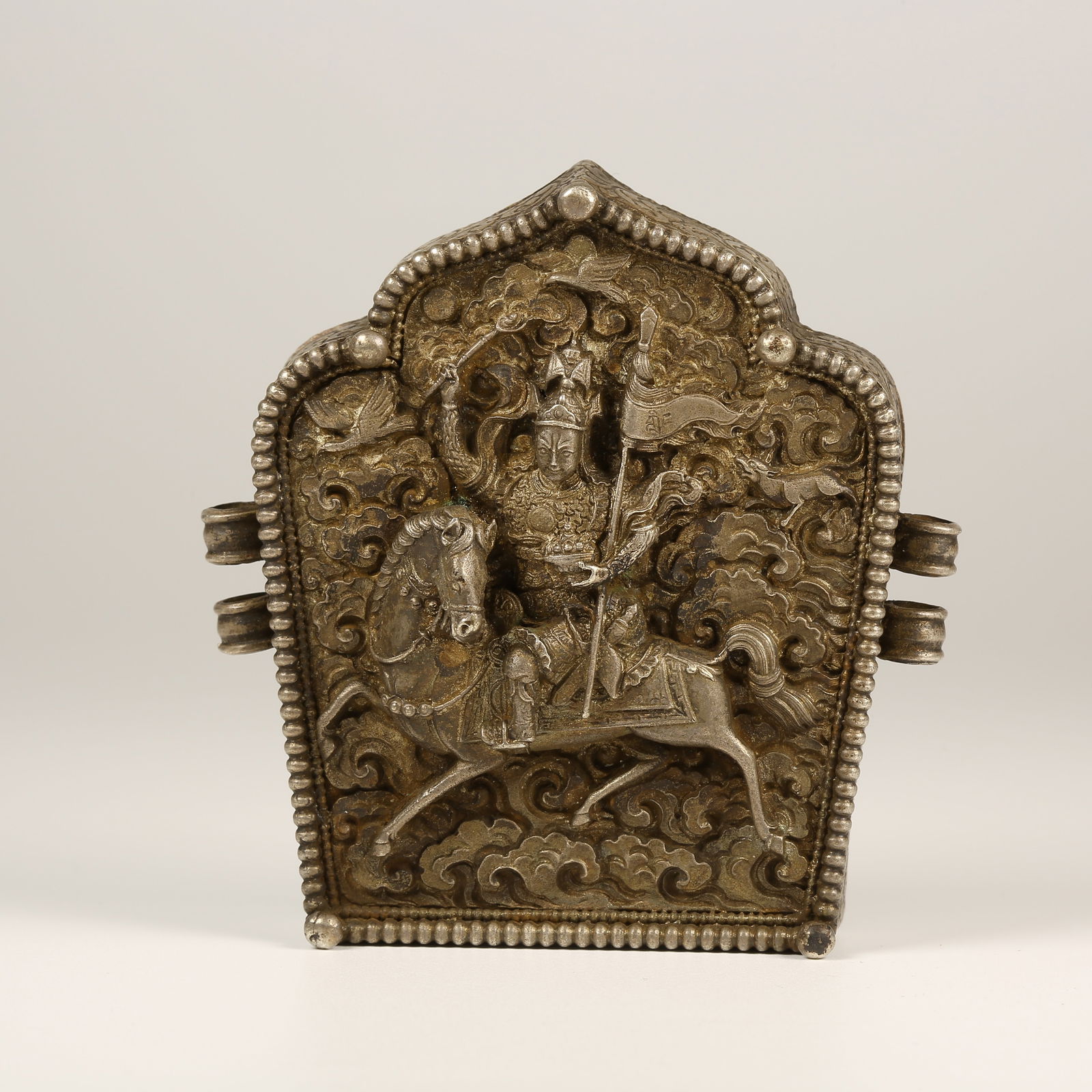 A SILVER GESAR KING GAU BOX (1 of 8)