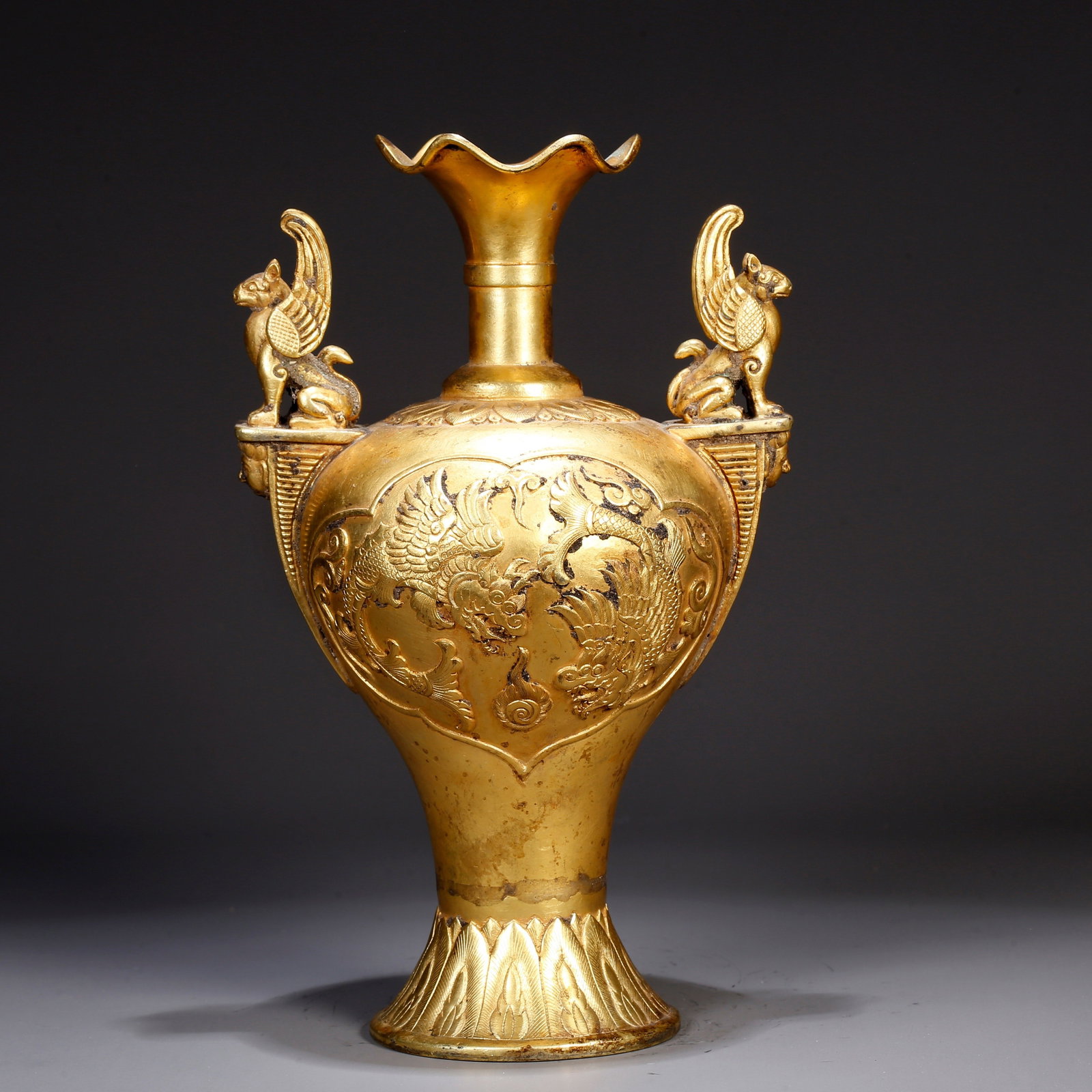 A GILT BRONZE TWIN-HANDLED VASE WITH DRAGON AND PHOENIX MOTIFS (1 of 11)