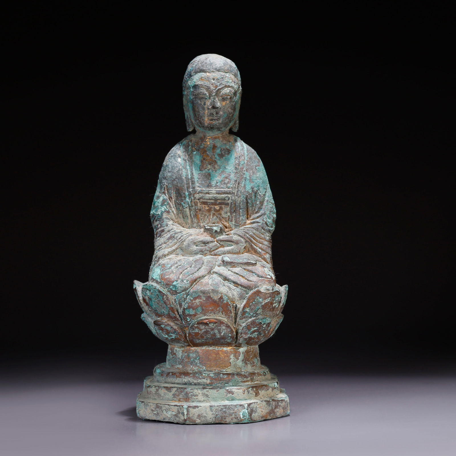 A BRONZE STATUE OF AMITABHA BUDDHA (1 of 9)