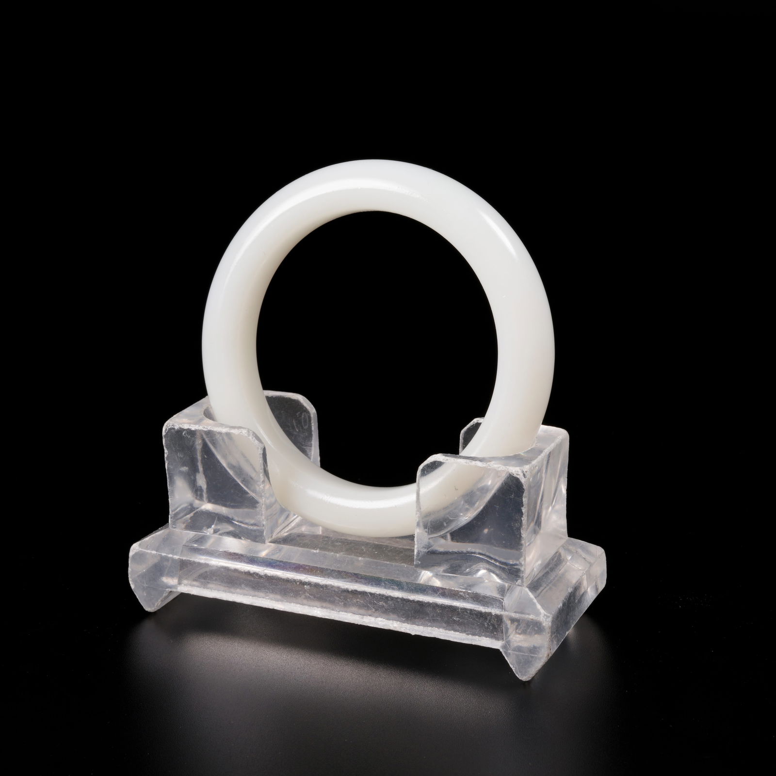 A HETIAN WHITE JADE BRACELET (1 of 10)