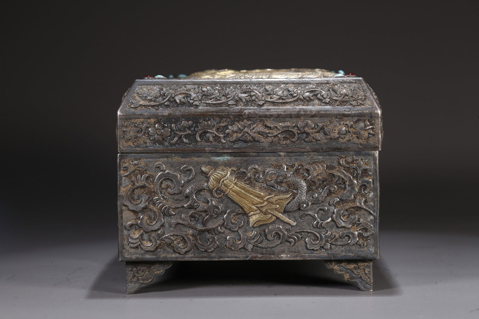 A PARTIALLY GILT SILVER BUDDHIST SCRIPTURES - 5