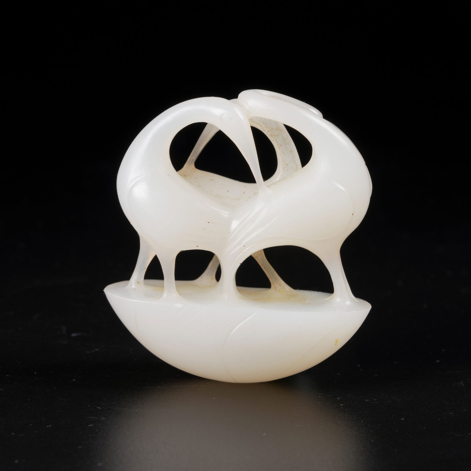 A HETIAN JADE IMMORTAL CRANE ORNAMENT: Hetian Jade Immortal Crane Ornament