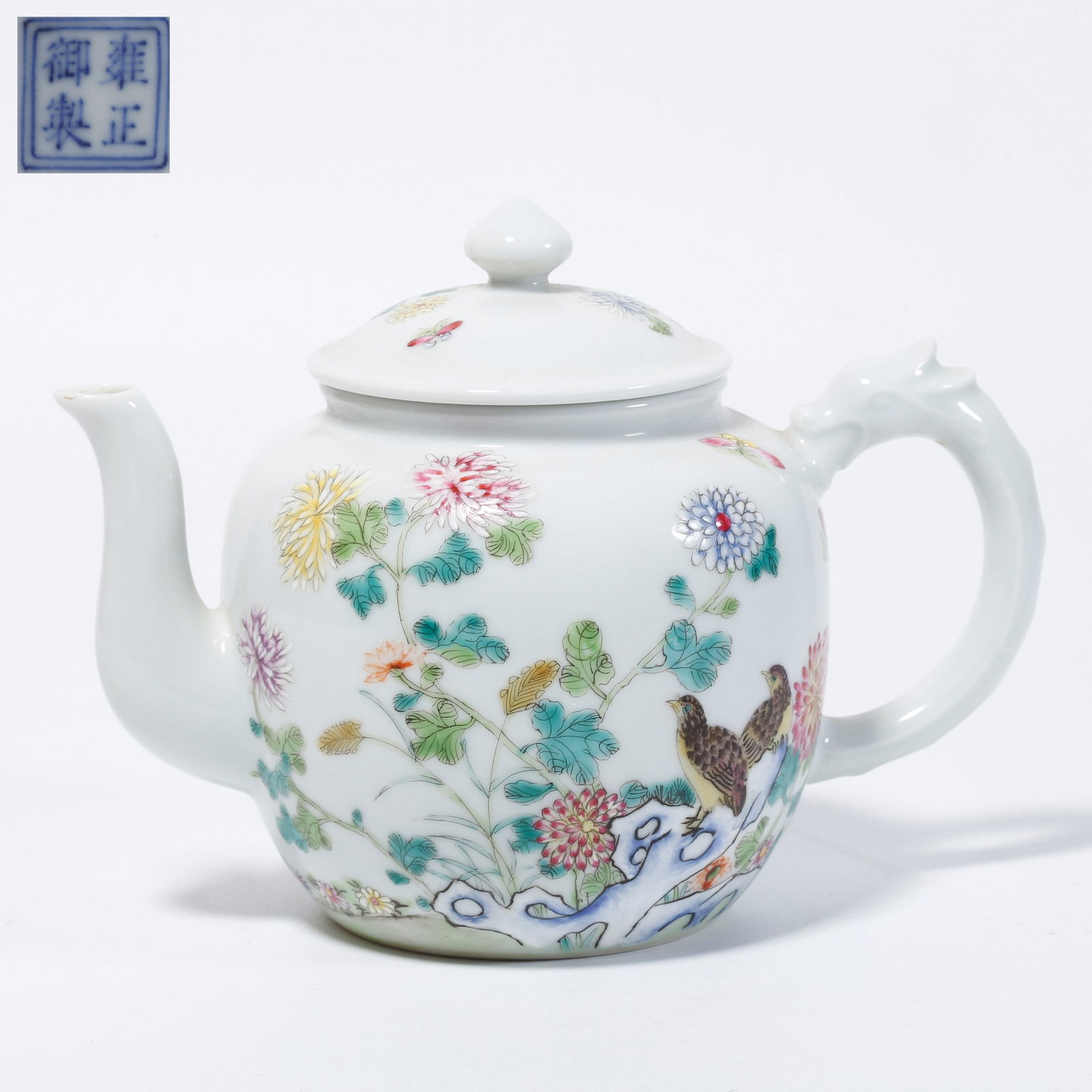 A FAMILLE ROSE EWER WITH FLOWER AND BIRD DESIGN: Famille rose ewer with flower and bird design