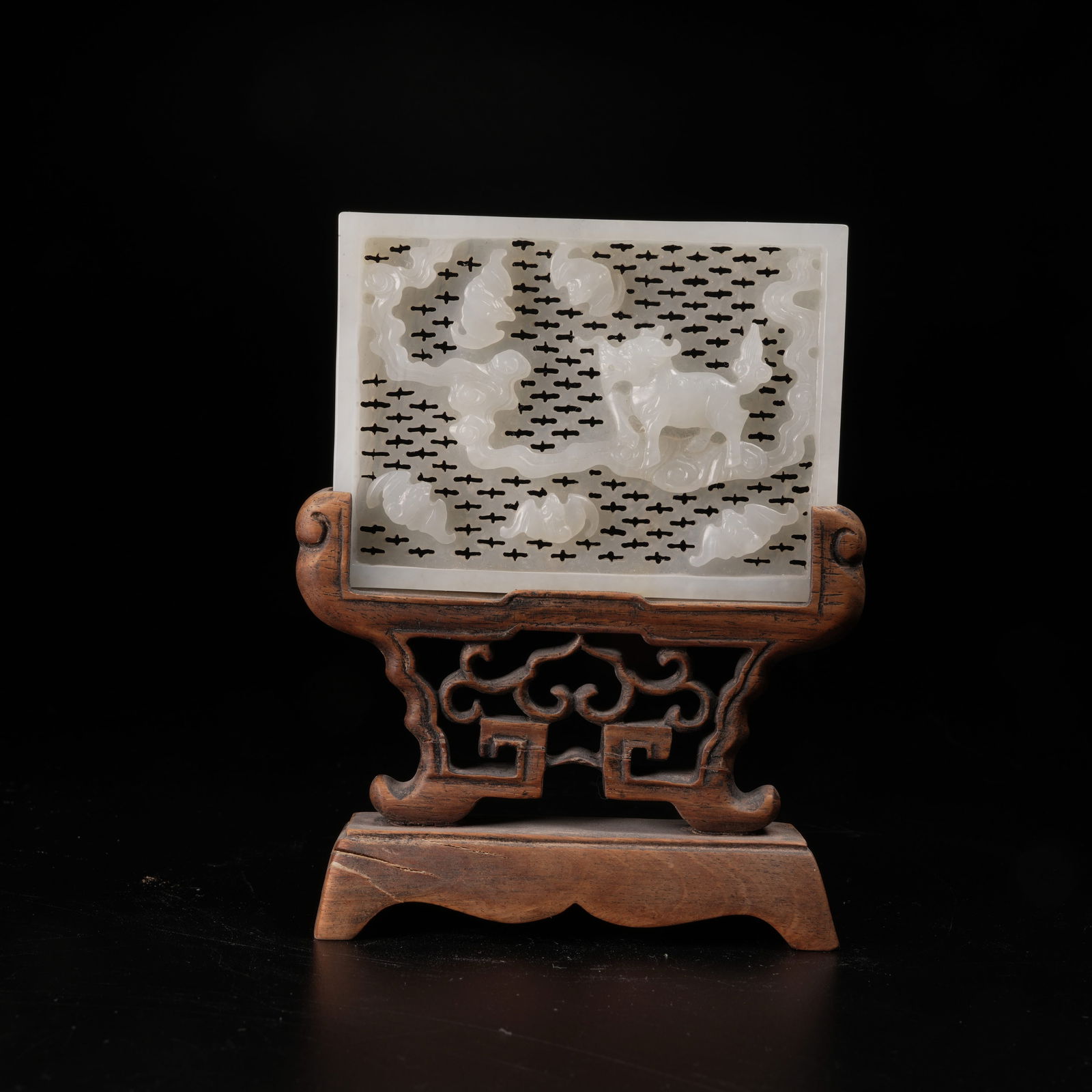 A HUANGHUALI SCREEN INLAID WITH HETIAN WHITE JADE AUSPICIOUS BEAST MOTIFS (1 of 9)