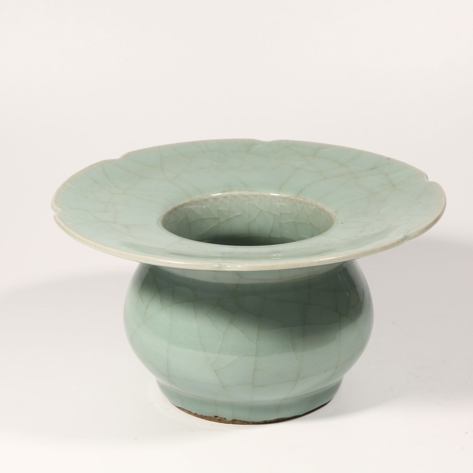 A LONGQUAN KILN WASTE BOWL (1 of 8)