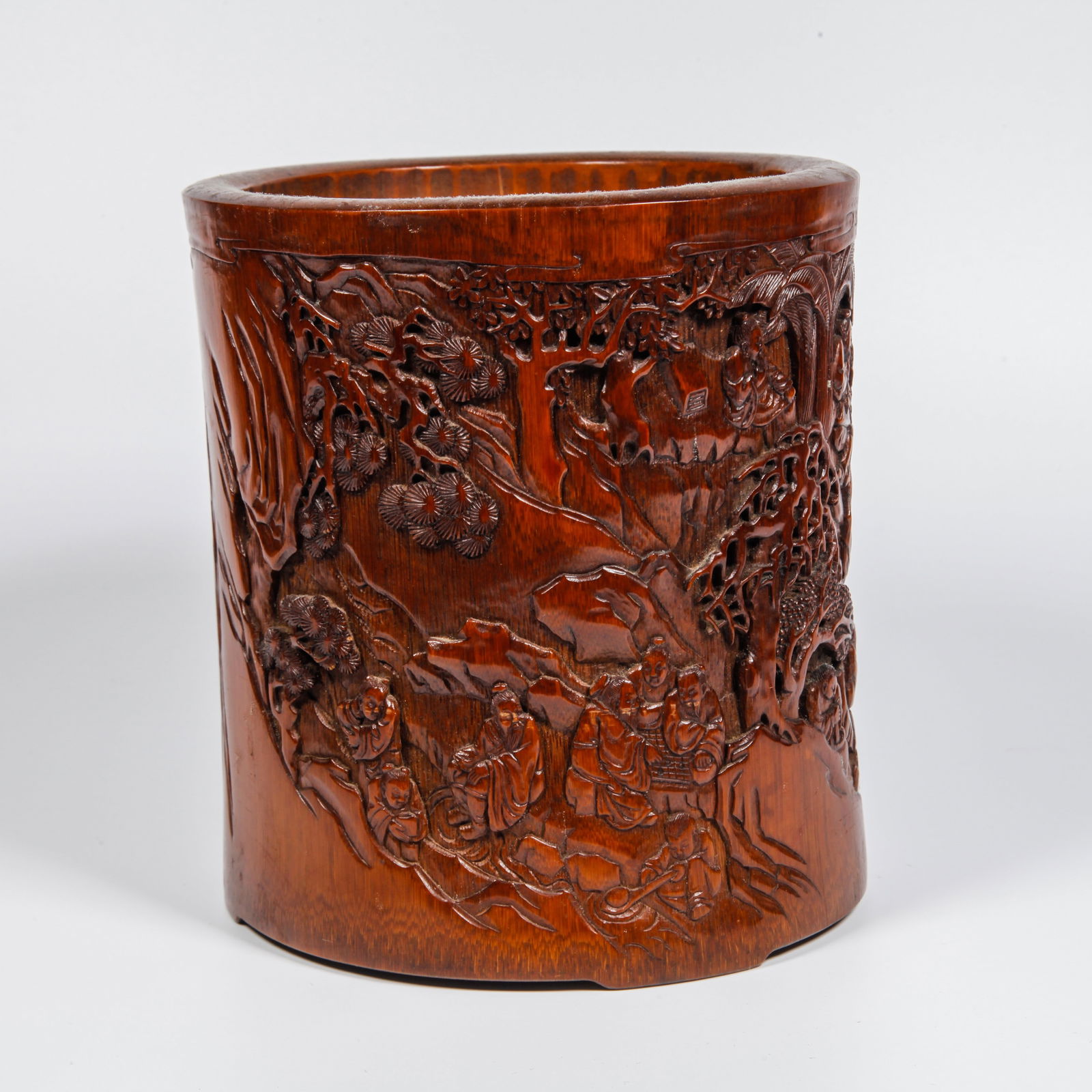 A BAMBOO ROOT CARVED FIGURATIVE MOUNTAIN BRUSH HOLDER: Bamboo Root Carved Figurative Mountain Brush Holder