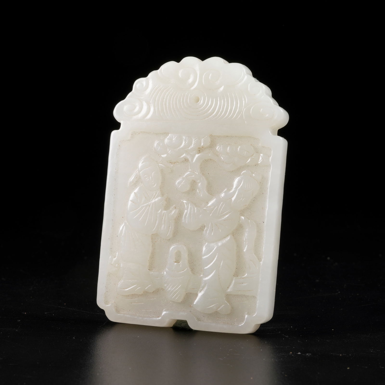 A HETIAN JADE FIGURE STORY–PATTERN PLAQUE (1 of 8)