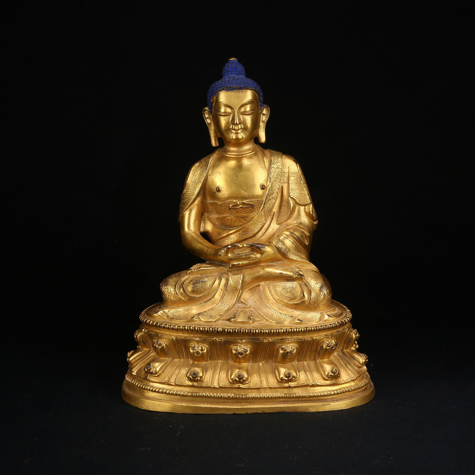A GILT BRONZE FIGURE OF AMITABHA BUDDHA (1 of 8)