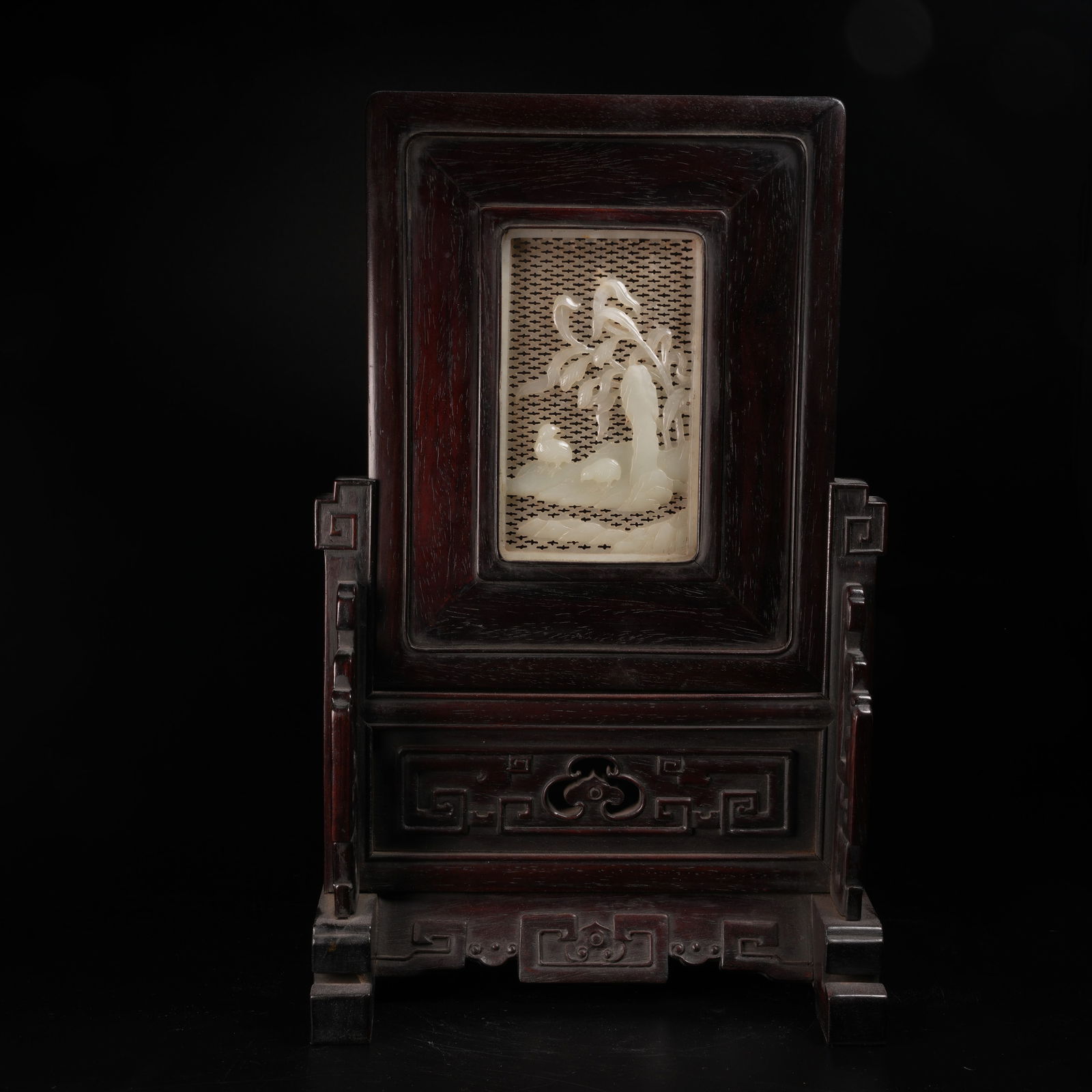 A ZITAN SCREEN INLAID WITH HETIAN JADE FLOWER-AND-BIRD MOTIFS (1 of 8)