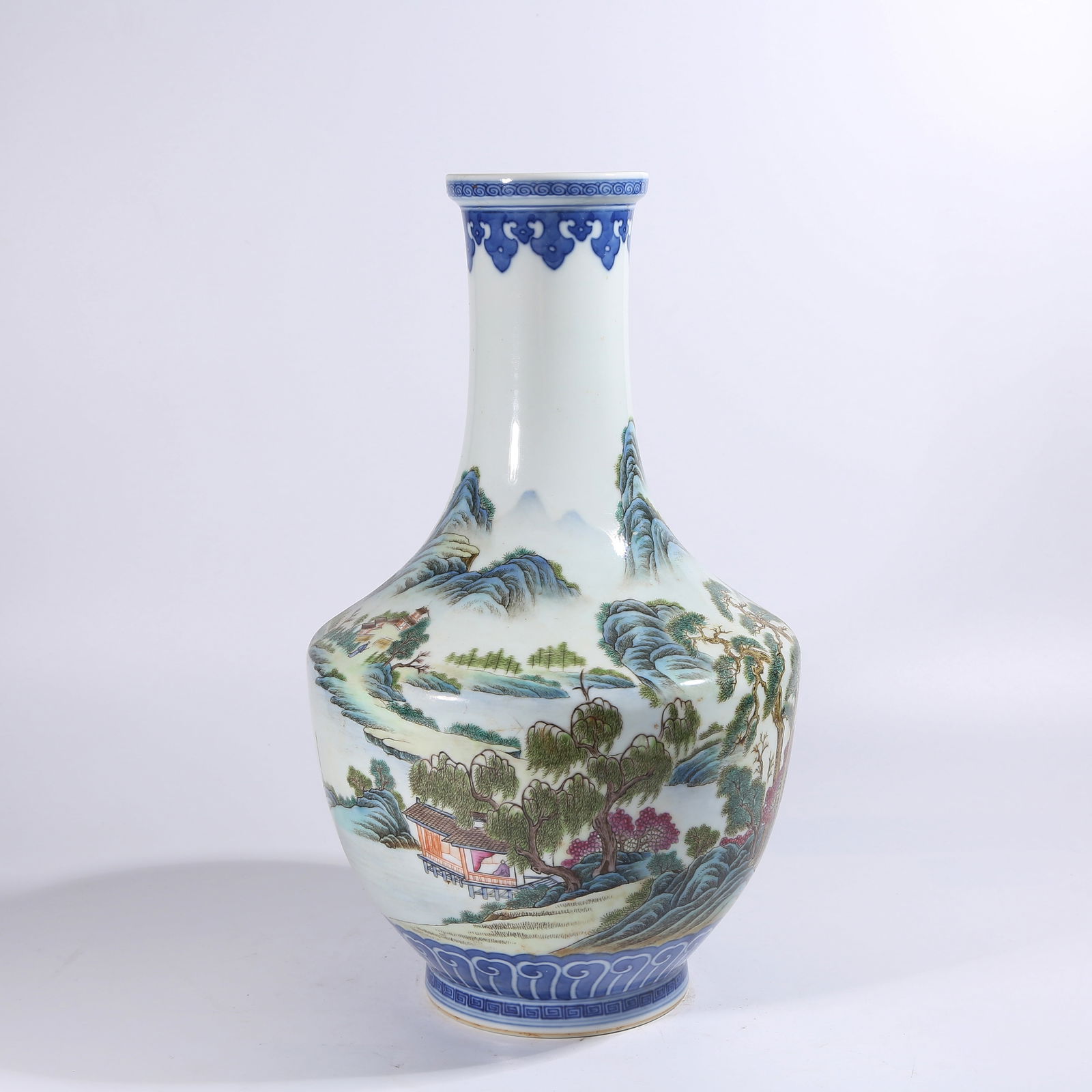A FAMILLE ROSE LANDSCAPE PATTERN MOUTH-RIMMED VASE (1 of 4)