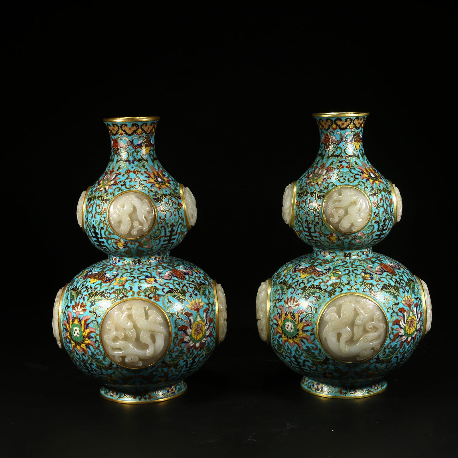A SET OF GOURD-SHAPED CLOISONNÉ ENAMEL VASES WITH CHI DRAGON PATTERN INLAID WITH HETIAN JADE ON A (1 of 10)