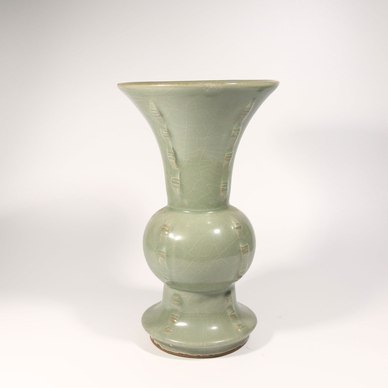 A LONGQUAN KILN GUILLOCHE FLORAL GU VASE (1 of 9)