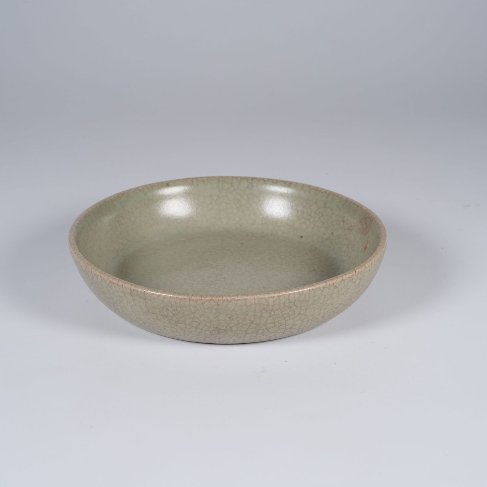 A GE WARE SMALL DISH: Ge ware small dish