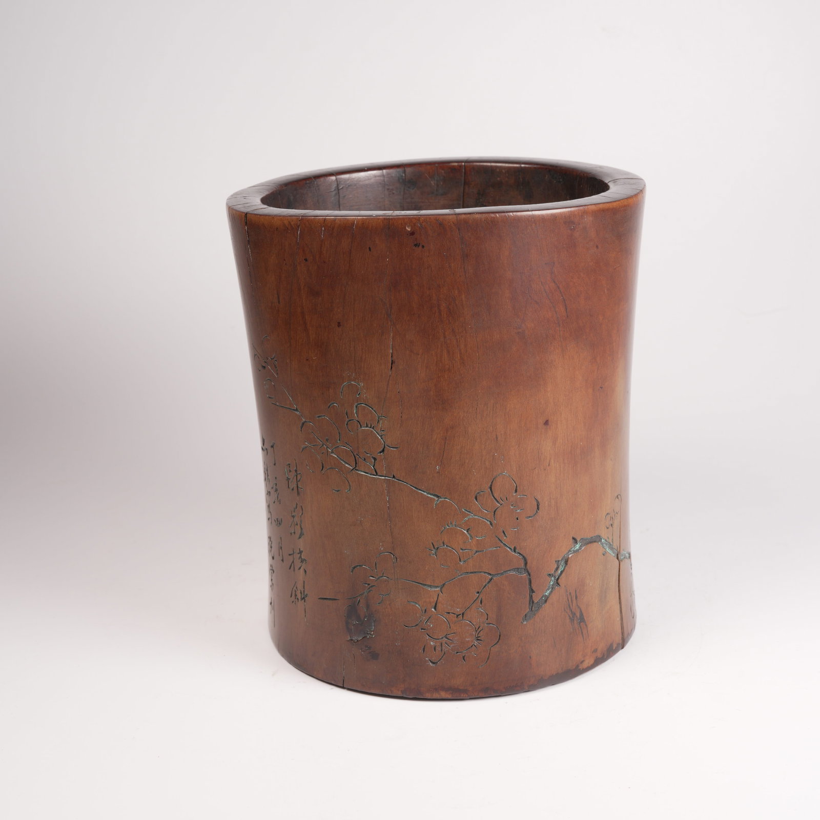 A HUANGHUALI WOOD BRUSH POT WITH FLORAL MOTIF (1 of 9)