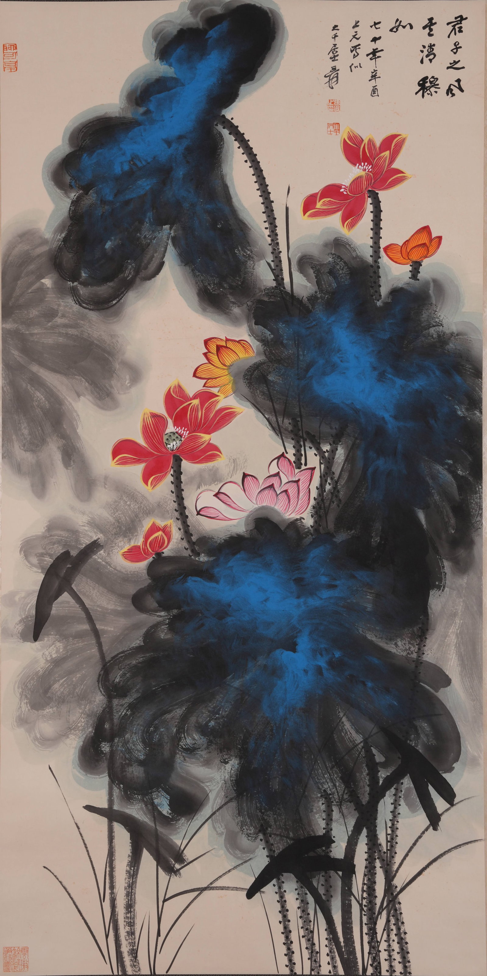 A FLOWER PAINTING ON PAPER BY ZHANG DAQIAN.張大千: Flower Painting on Paper by Zhang Daqian.張大千