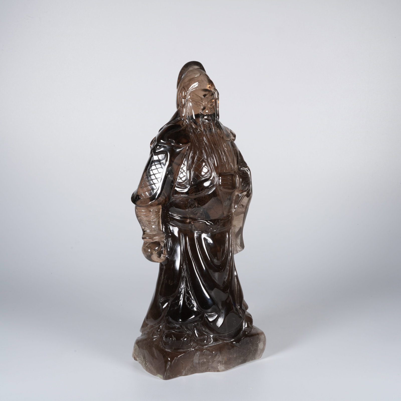 A CRYSTAL STATUE OF GUAN YU: Crystal statue of Guan Yu