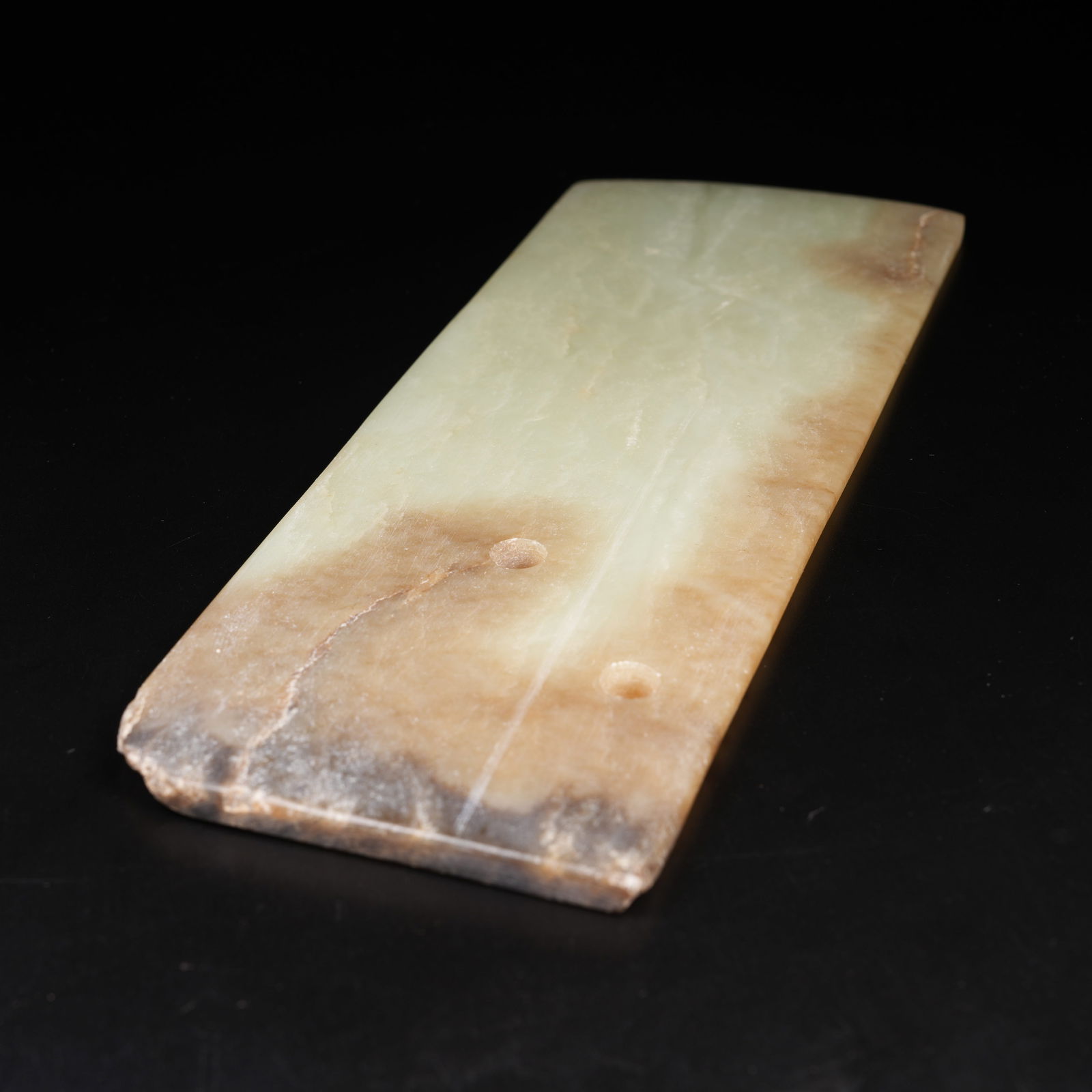 A ANCIENT JADE SPADE - 7