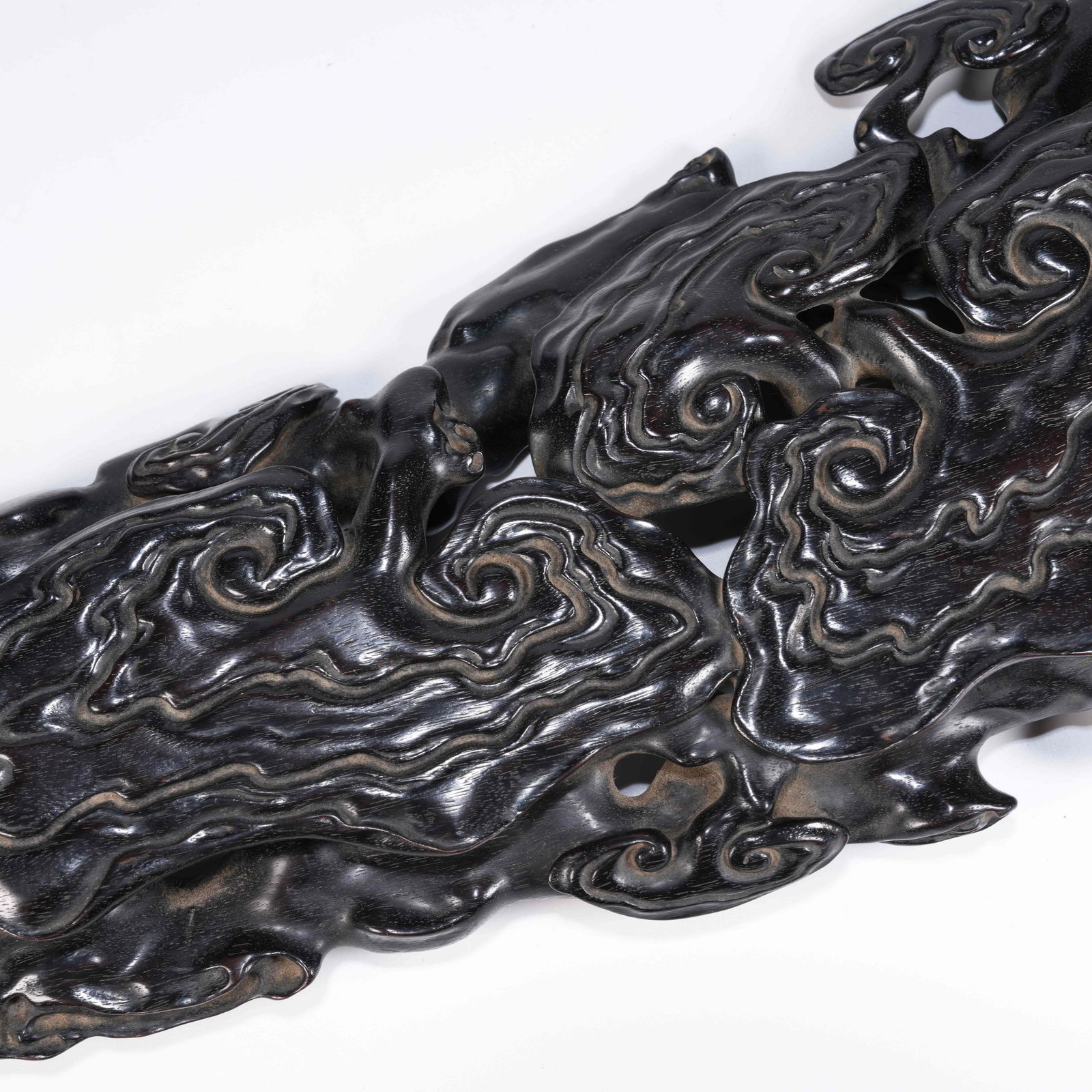 A SMALL-LEAF ZITAN RUYI-SHAPED BASE - 3