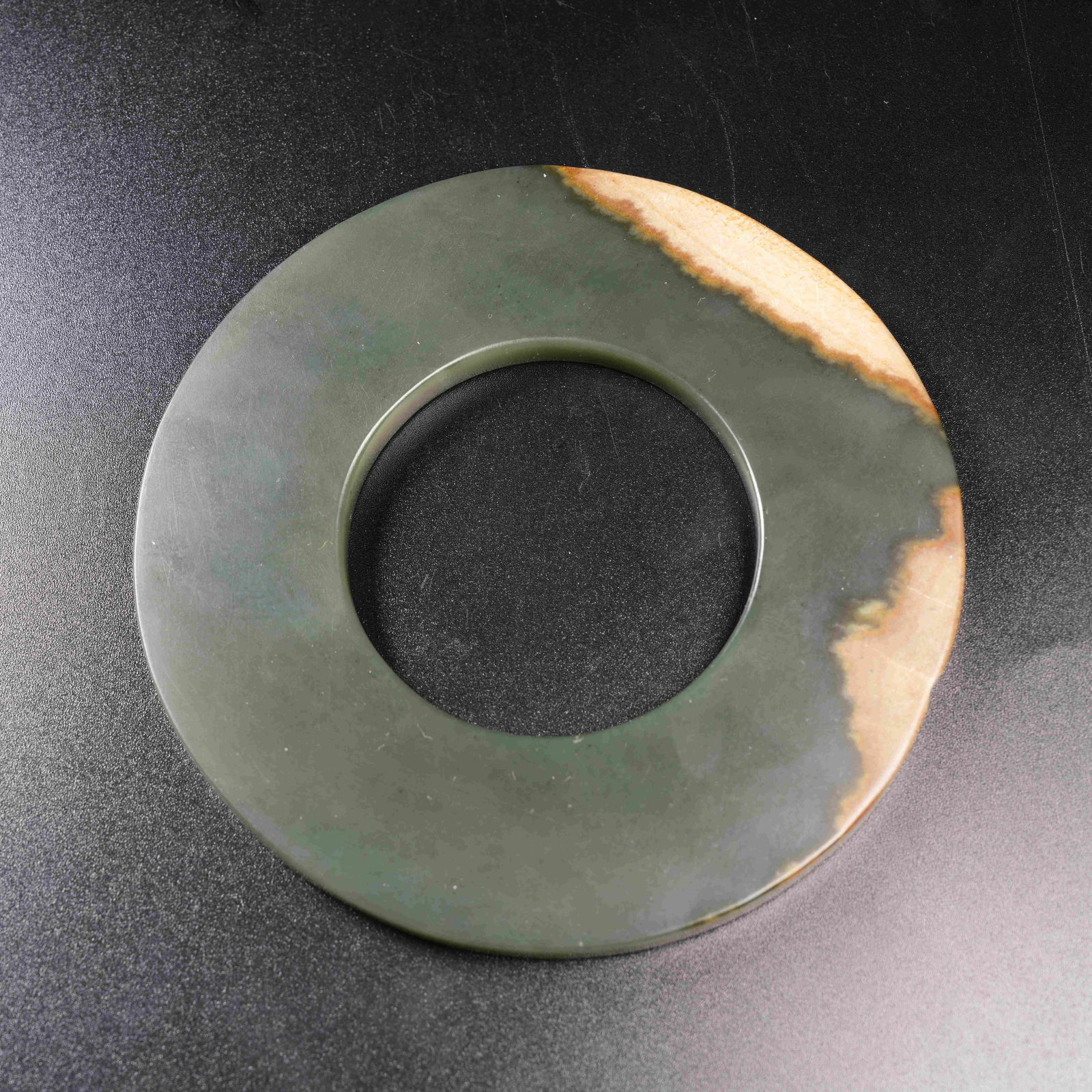 A ANCIENT JADE BI DISC: Ancient jade bi disc