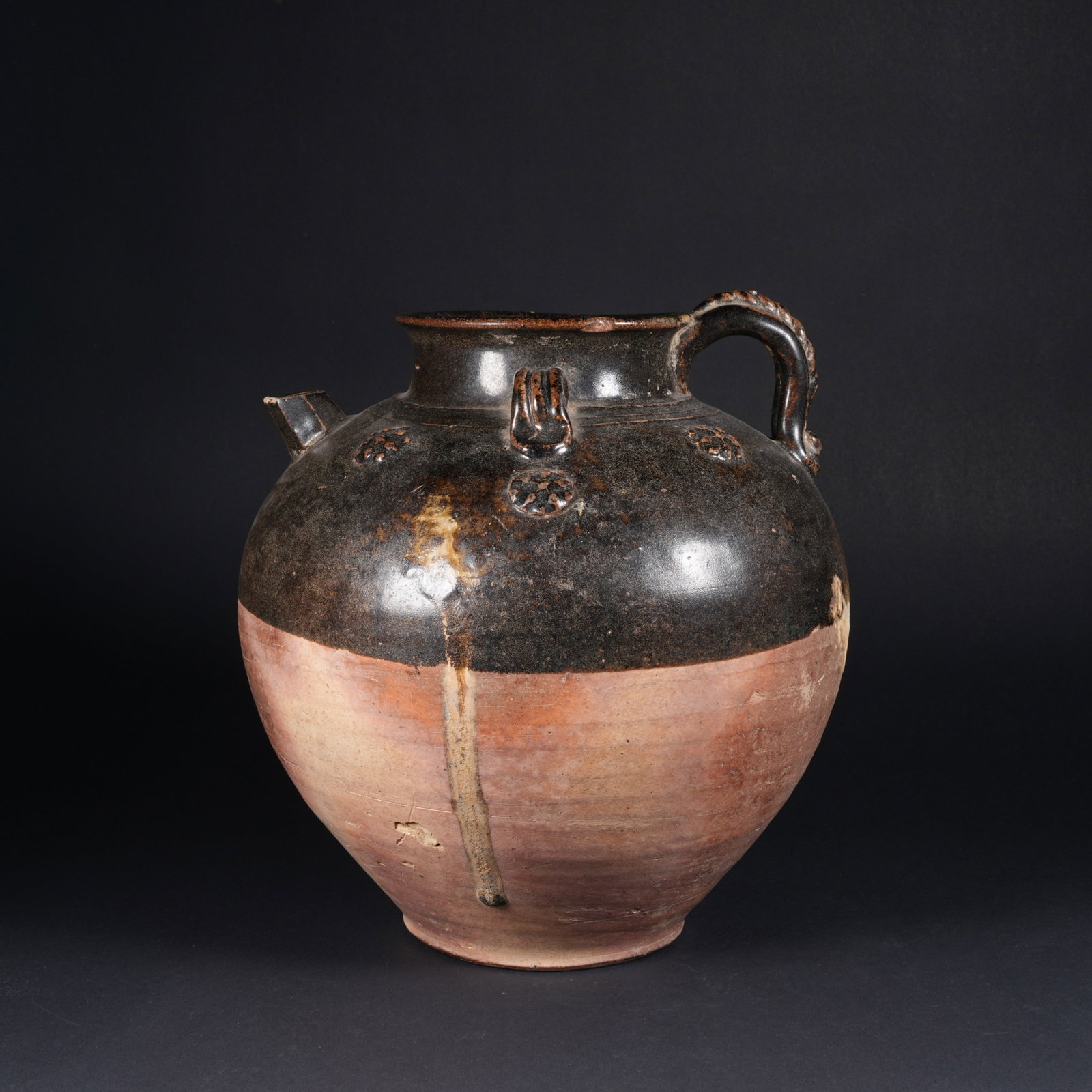 A OLD KILN LARGE EWER (1 of 9)