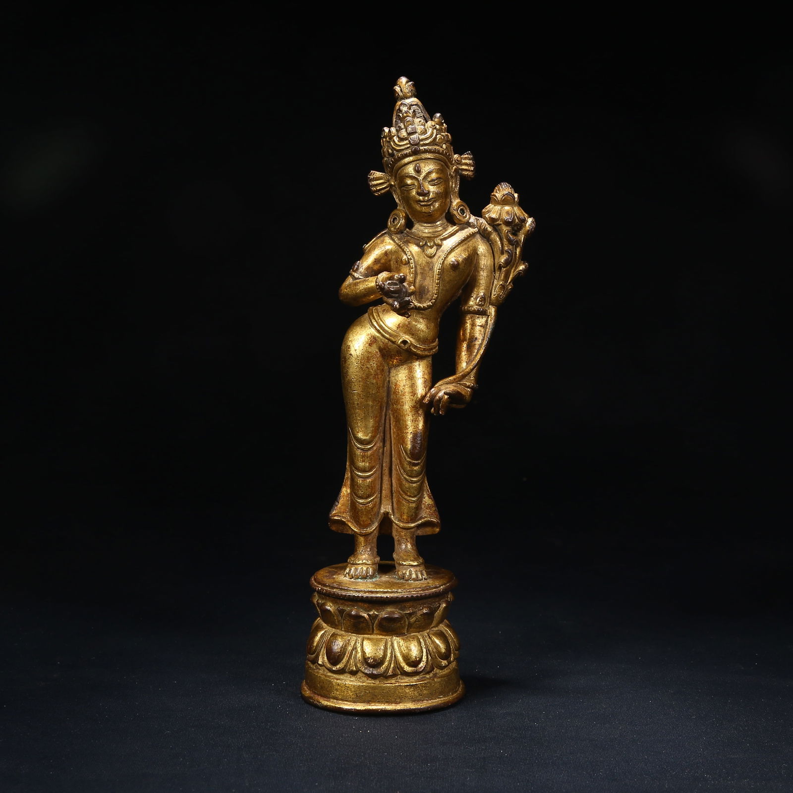 A GILT BRONZE STANDING BODHISATTVA STATUE: Gilt Bronze Standing Bodhisattva Statue