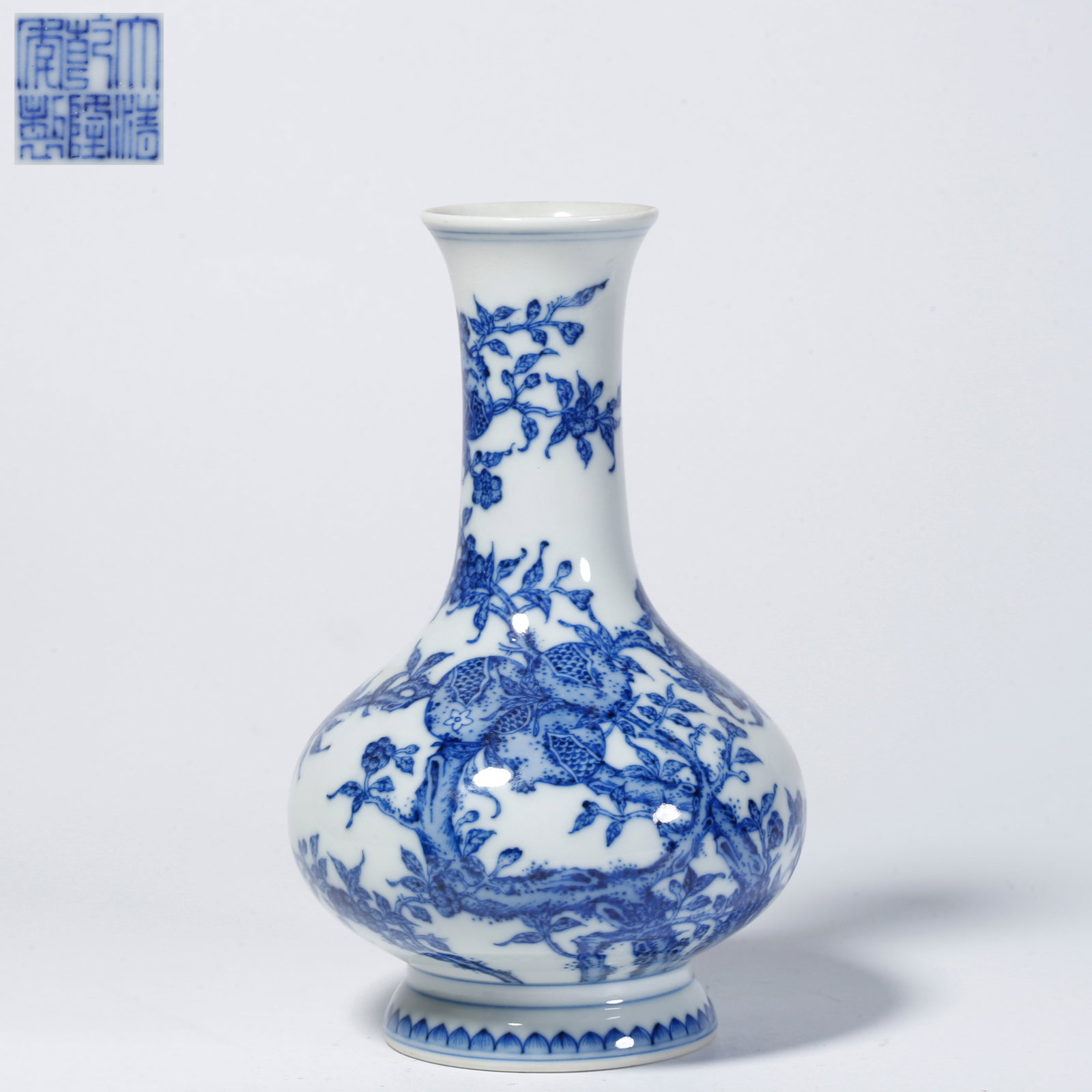 A BLUE AND WHITE VASE WITH POMEGRANATE DESIGN (1 of 10)