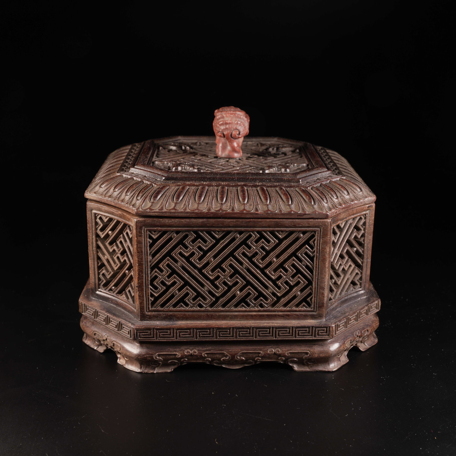 A ZITAN INCENSE BURNER: Zitan incense burner