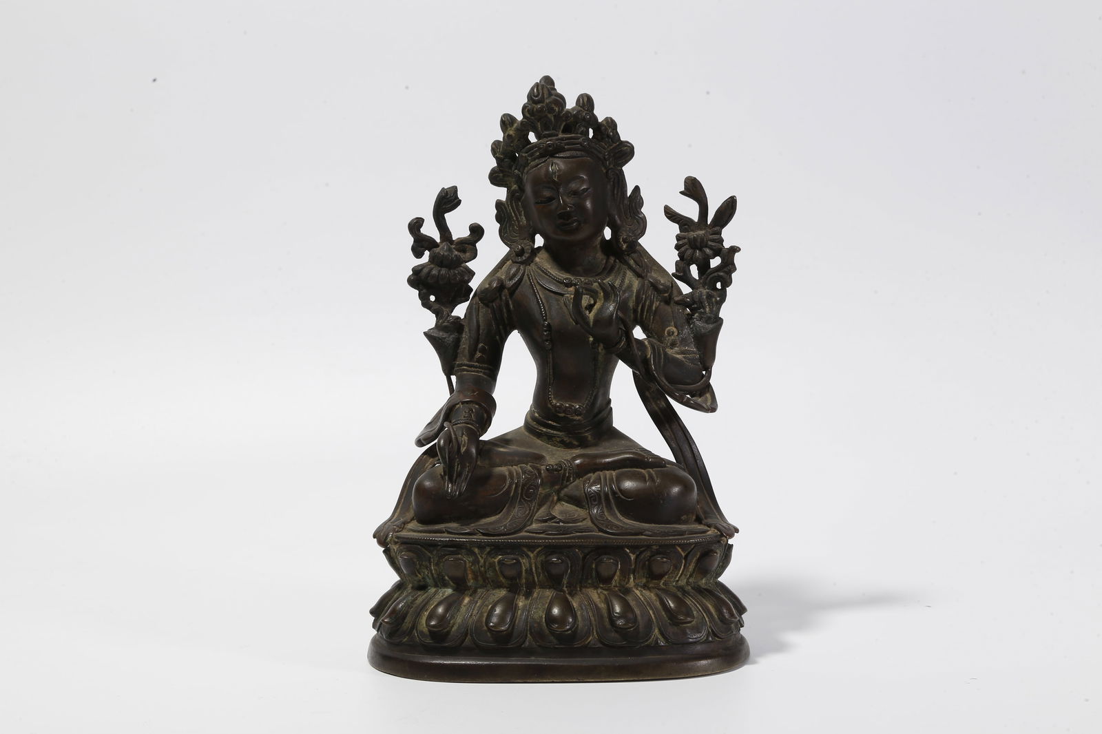 A BRONZE BUDDHA STATUE (1 of 9)