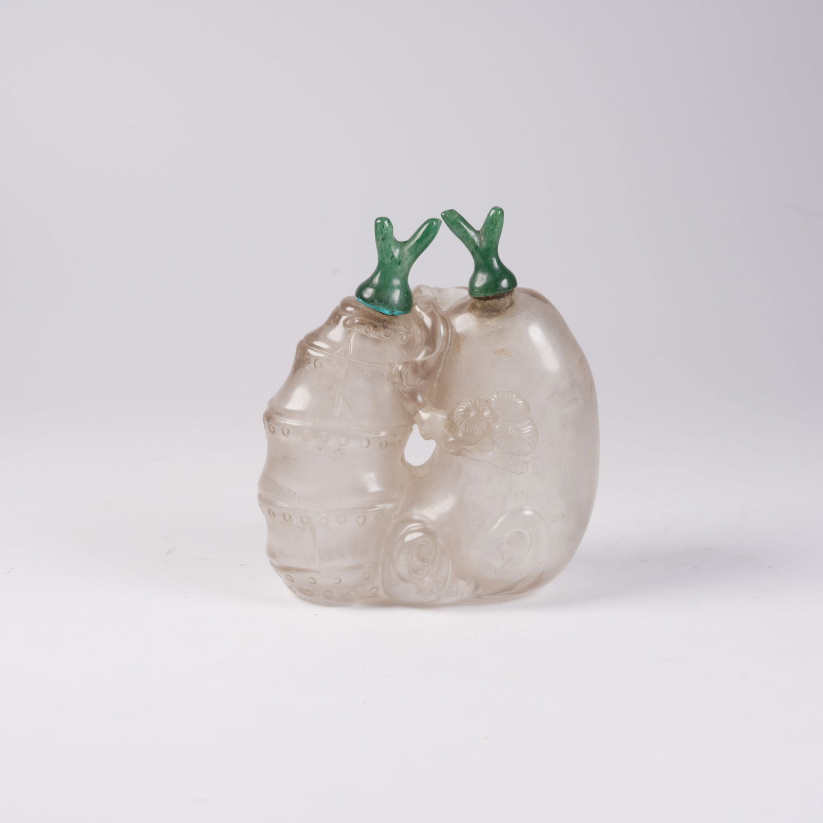 A CRYSTAL DOUBLE EWER: Crystal double ewer