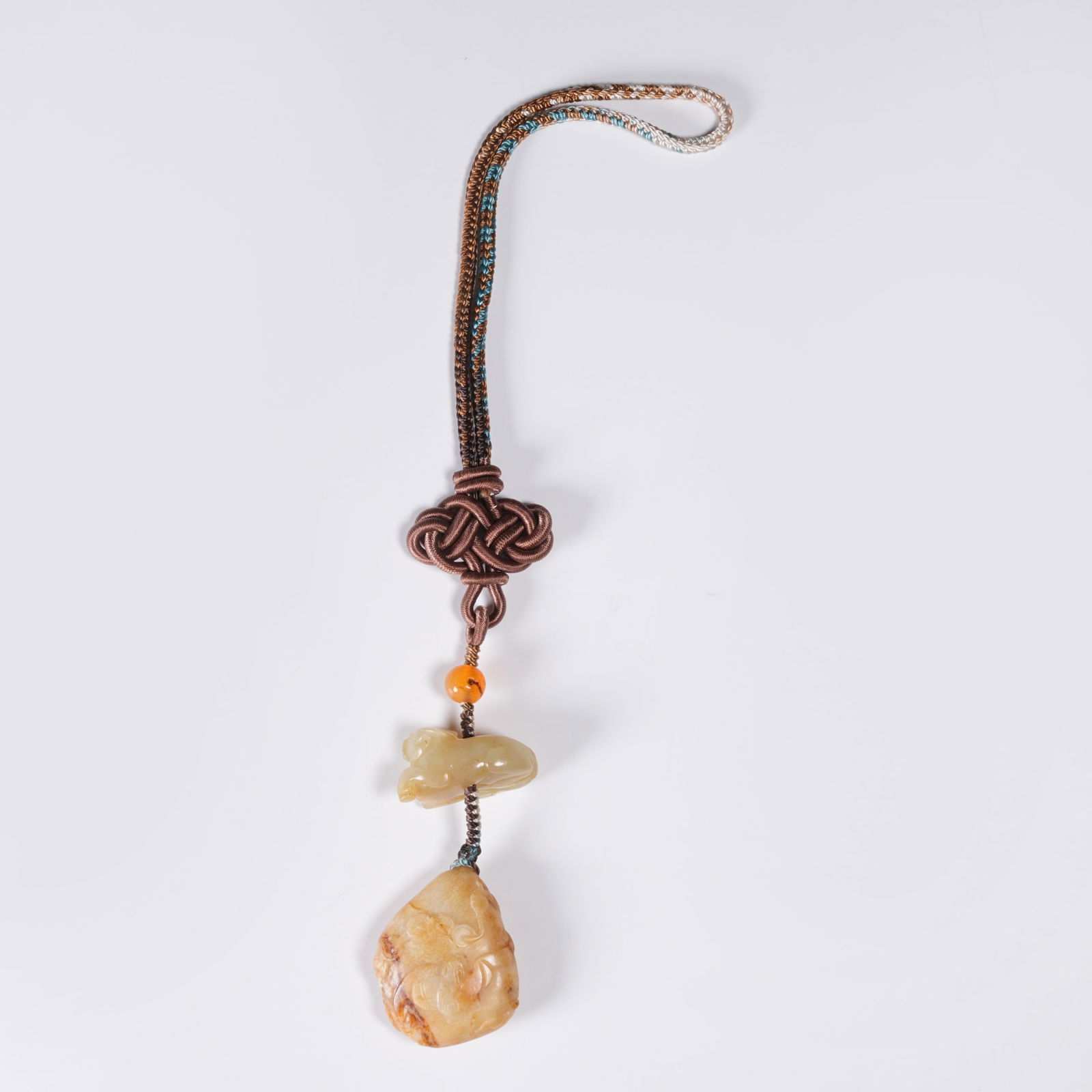 A ARCHAIC JADE "FORTUNE BEFORE THE EYES" PENDANT: Archaic Jade "Fortune Before the Eyes" Pendant