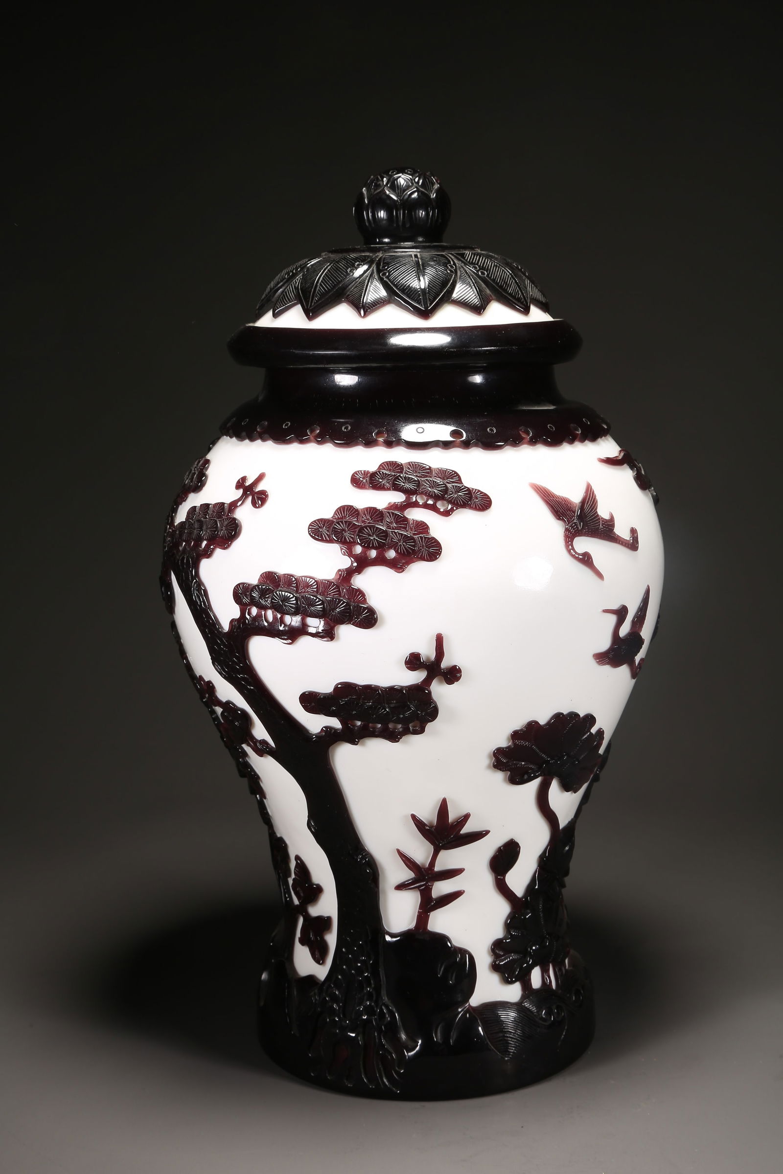 A COMPOSITE JADE FIVE RELATIONSHIPS COVERED JAR - 5