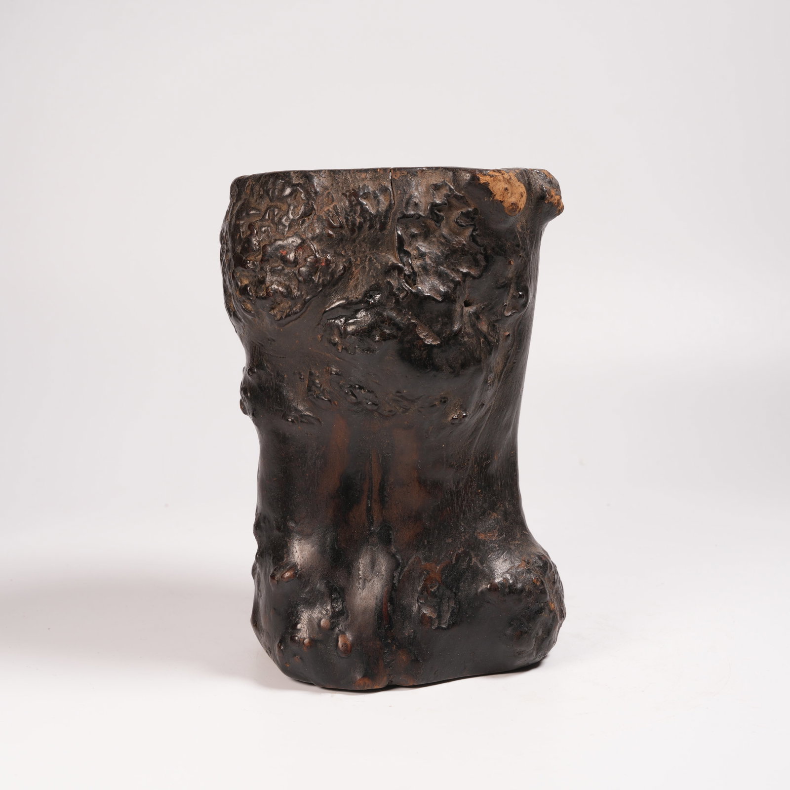 A ZITAN BURL BRUSH POT: Zitan Burl Brush Pot