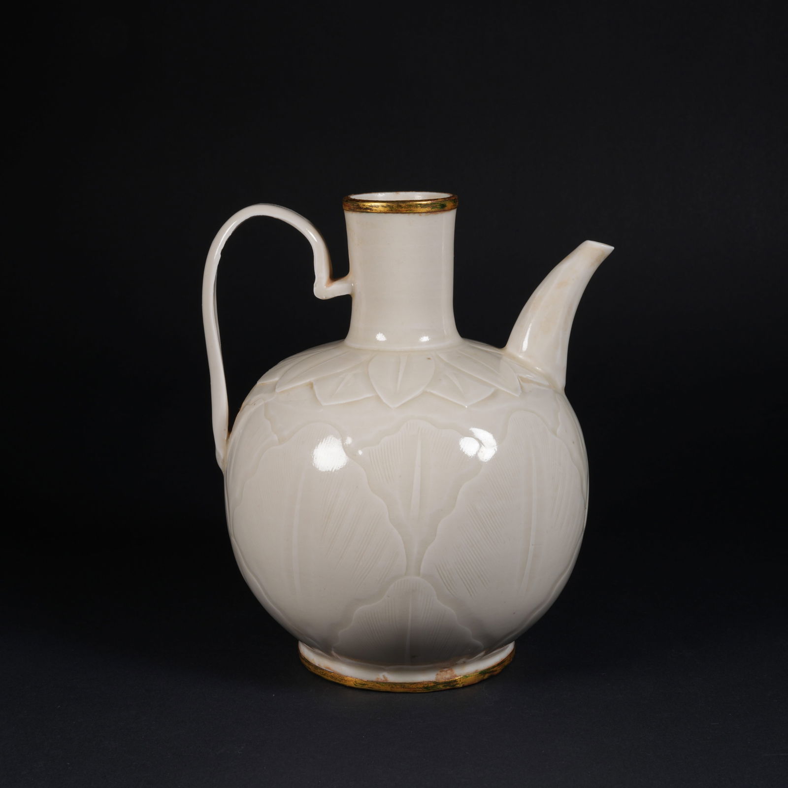 A DING WARE EWER - 5