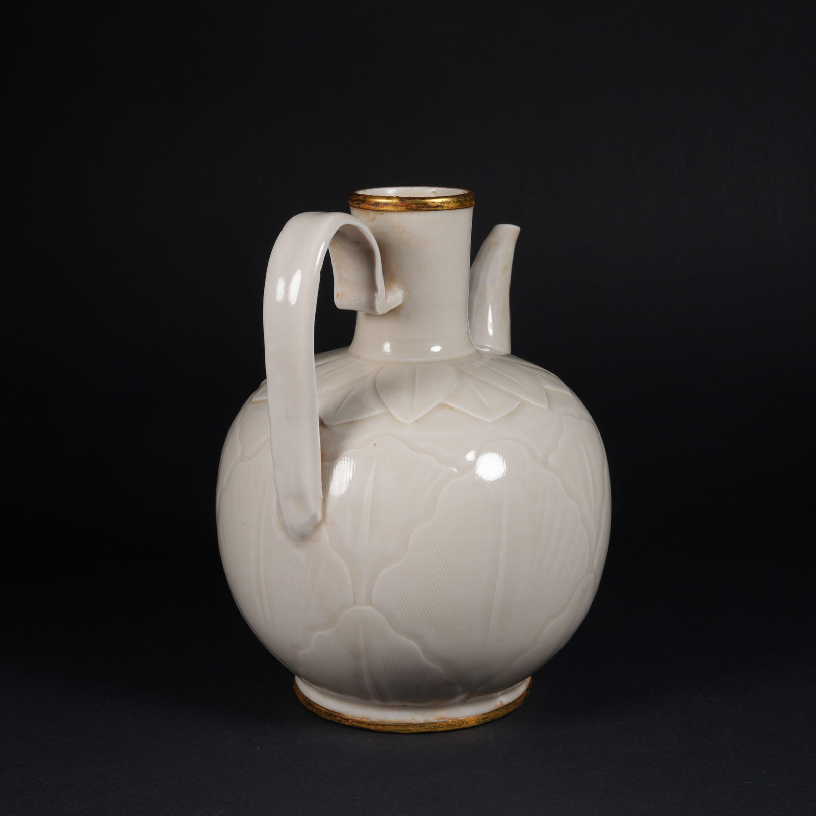 A DING WARE EWER - 6